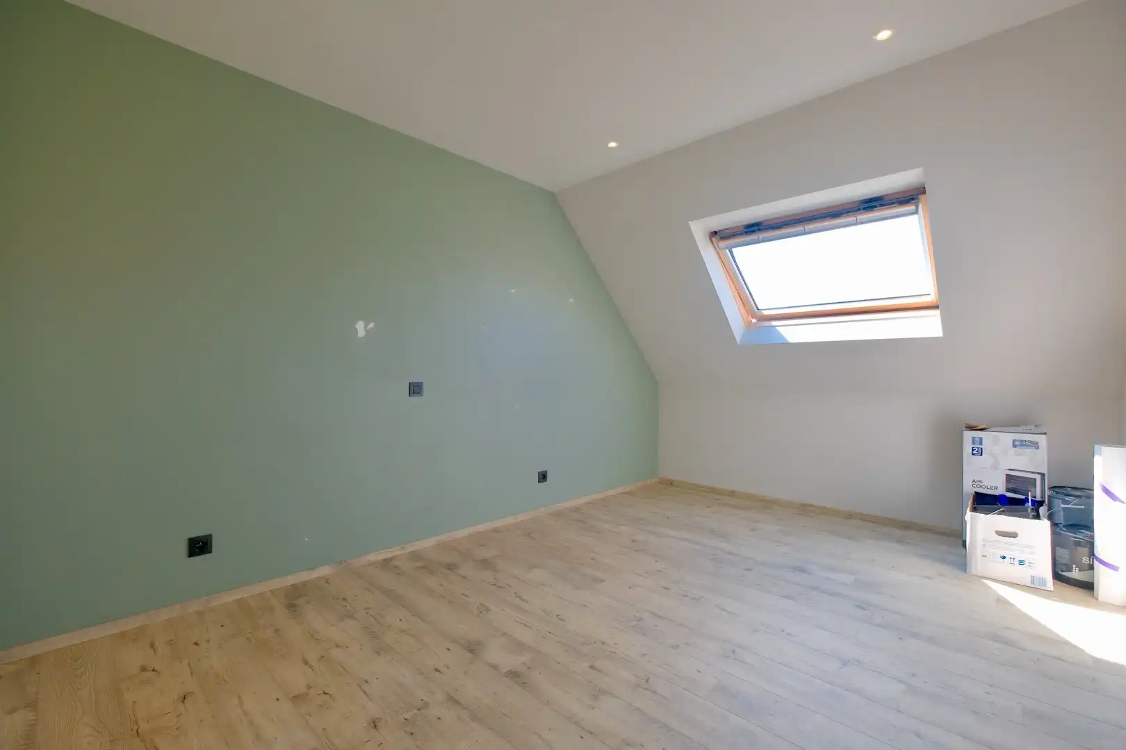 Lichtervelde - Prachtige recente woning met 3 slpks, garage en tuin foto 16