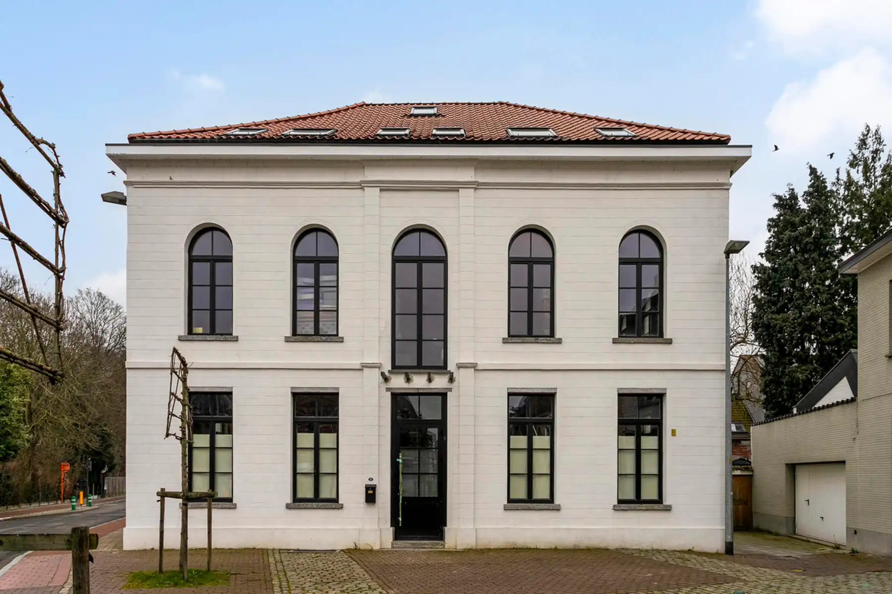 Hoofdfoto van de publicatie: Historisch pand met karakter op 800m2 te MUIZEN.