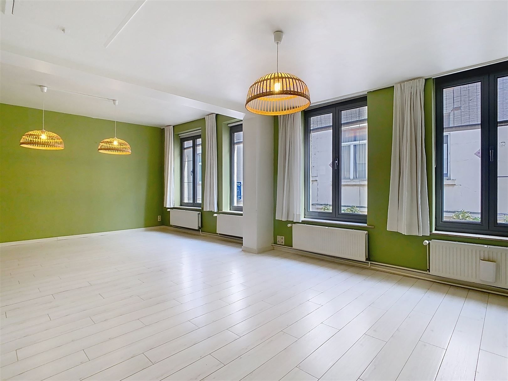 Stadswoning, 1 slpk en terras + optie handel foto 8