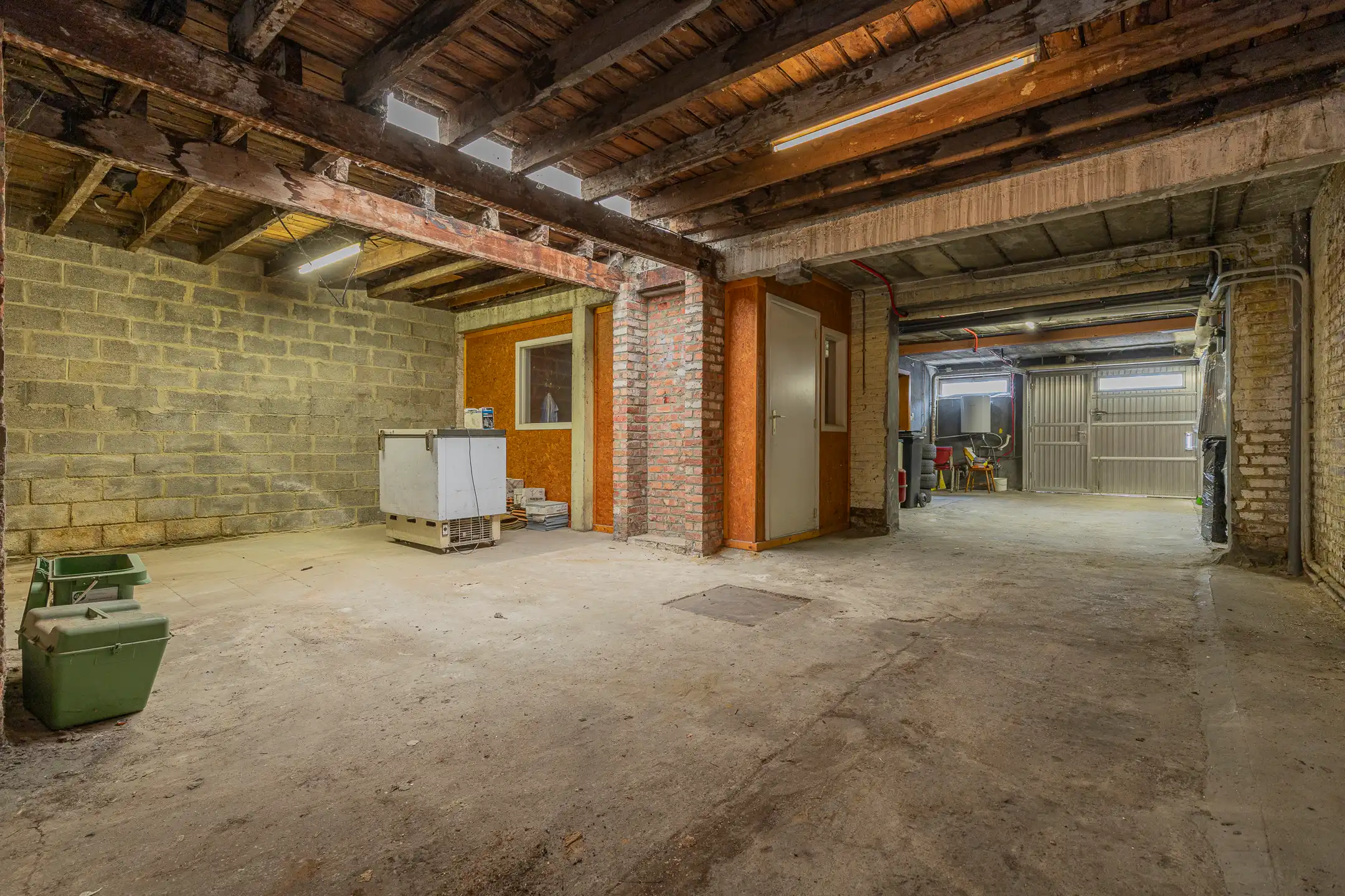 AALST – WONING MET VEEL STOCKAGERUIMTE OP TOPLOCATIE foto 25