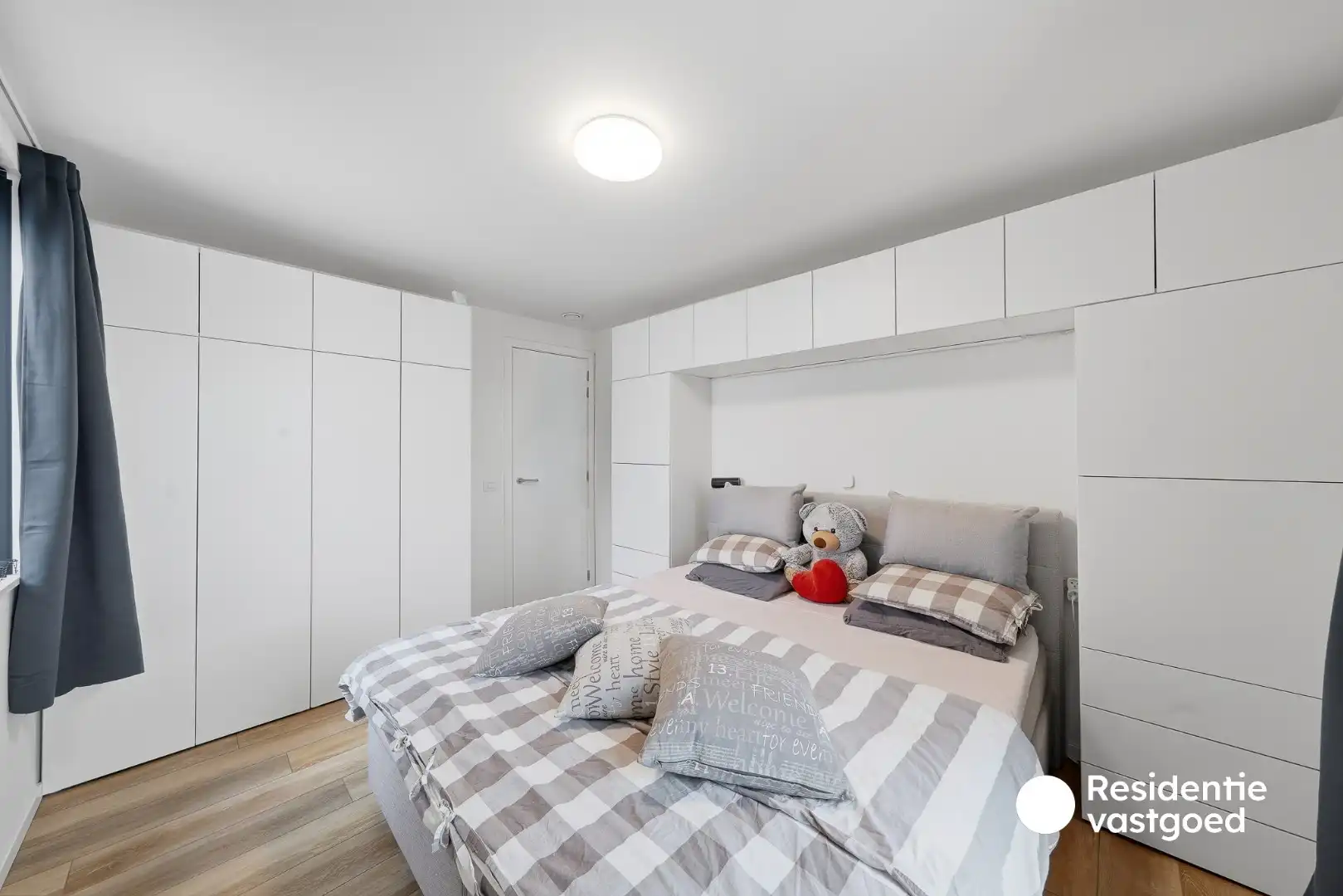 Energiezuinige halfopen recente woning met 3 slaapkamers in Oudenburg foto 17