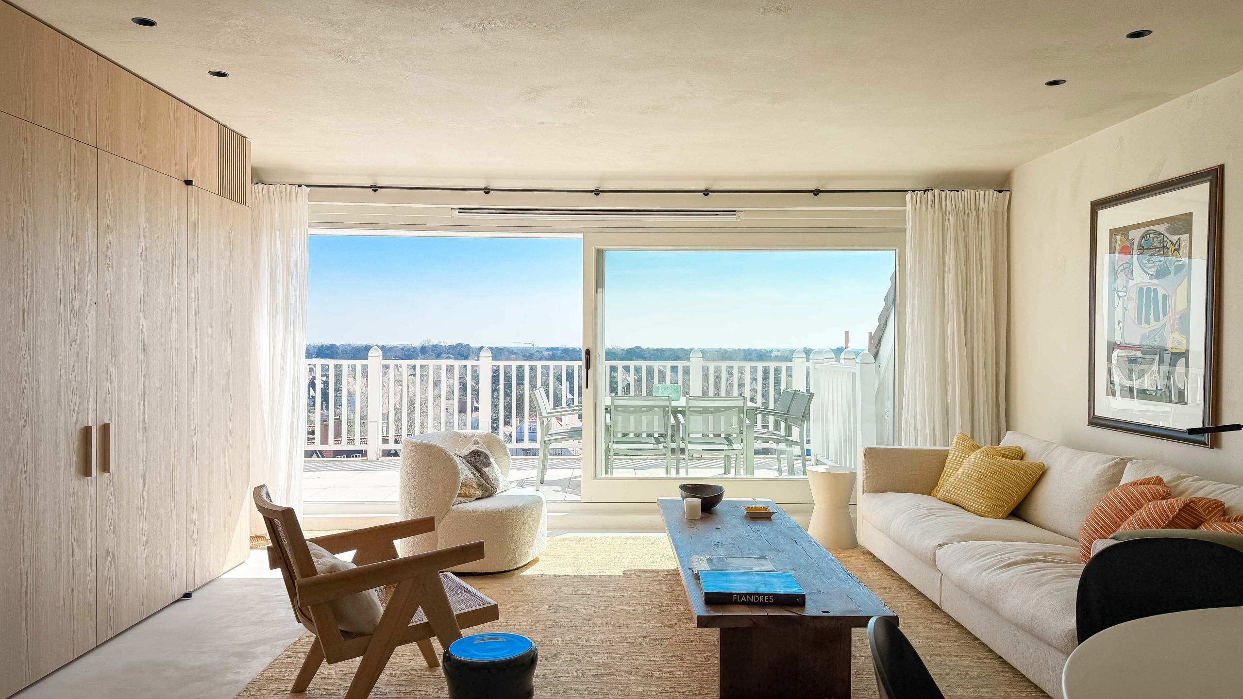 Luxueus duplex-appartement, gelegen in hartje Zoute... foto 6