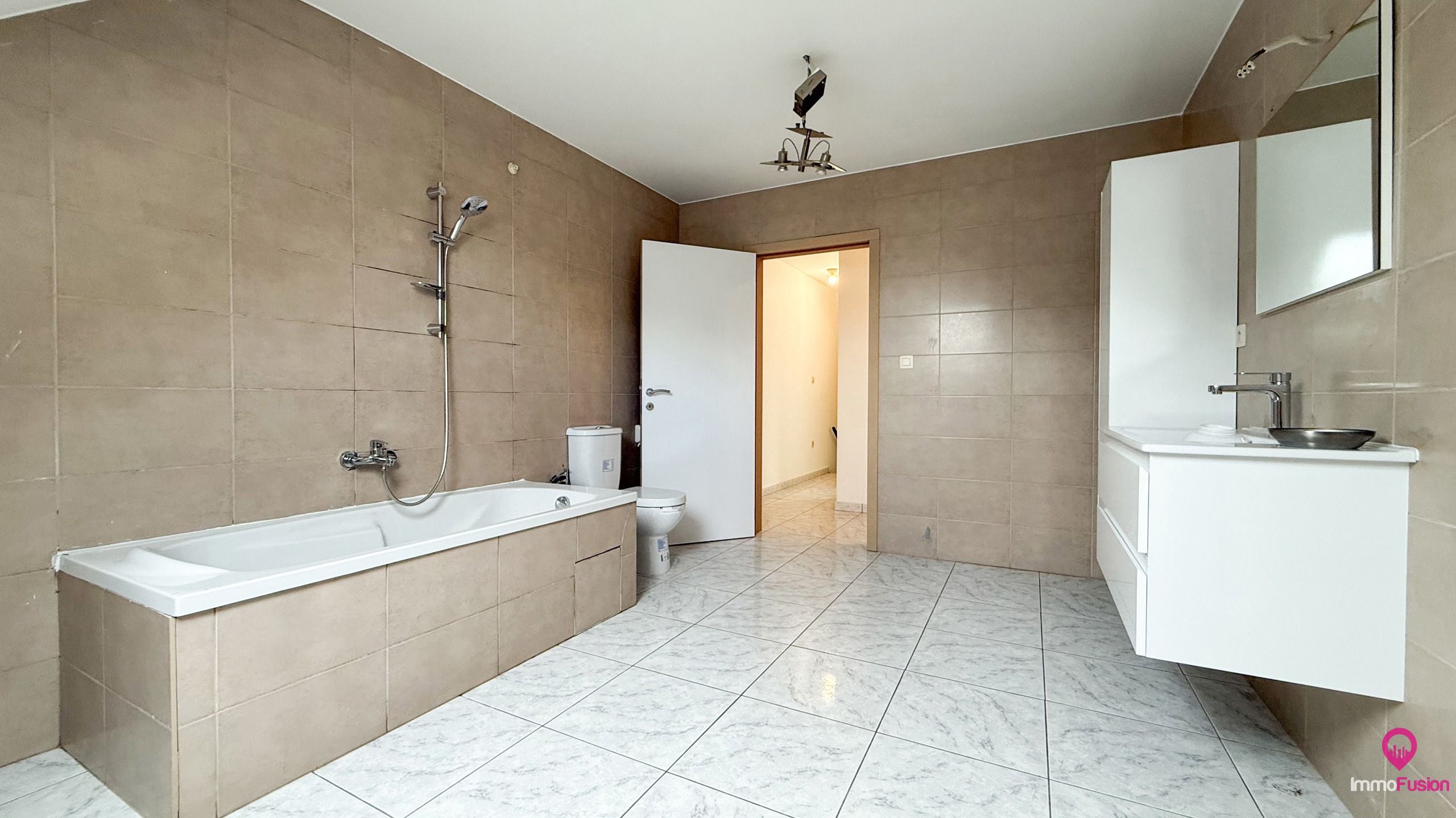 Duplexapp. met 3 slaapkamers comfort en een prachtig terras! foto 28