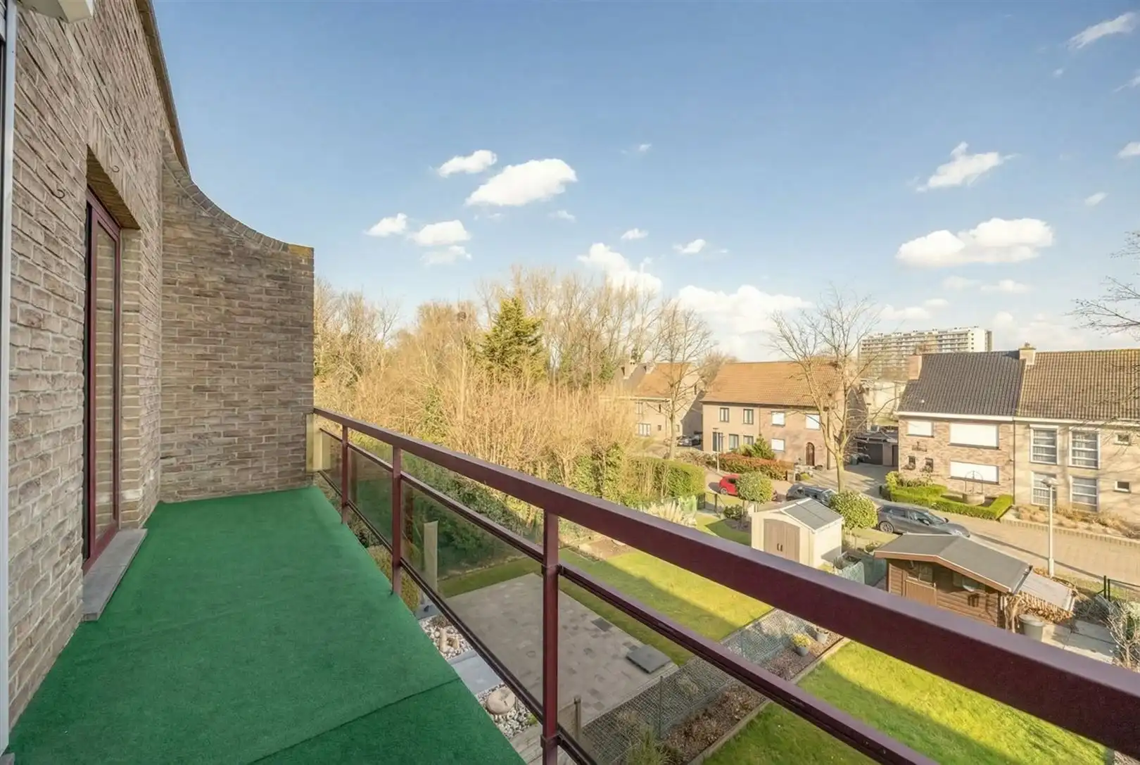 Appartement met 2 terrassen in doodlopende straat foto 19