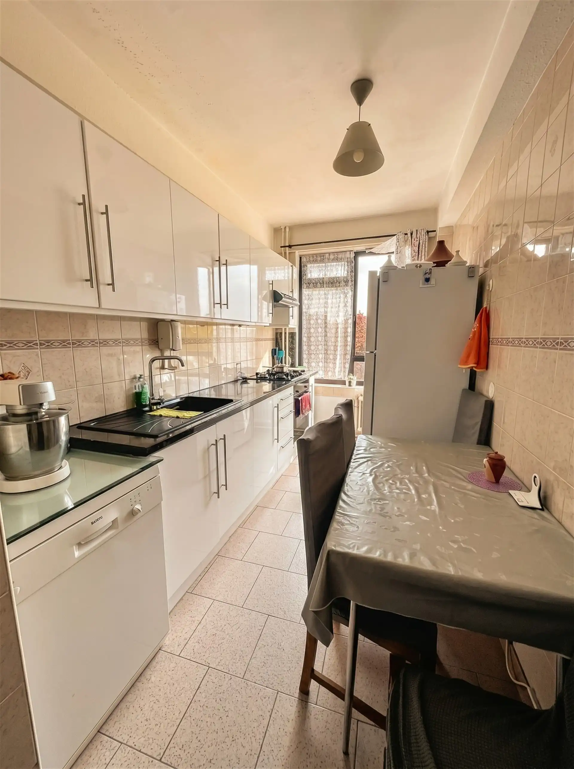 Appartement met 3 slaapkamers te koop in Borgerhout ! foto 4