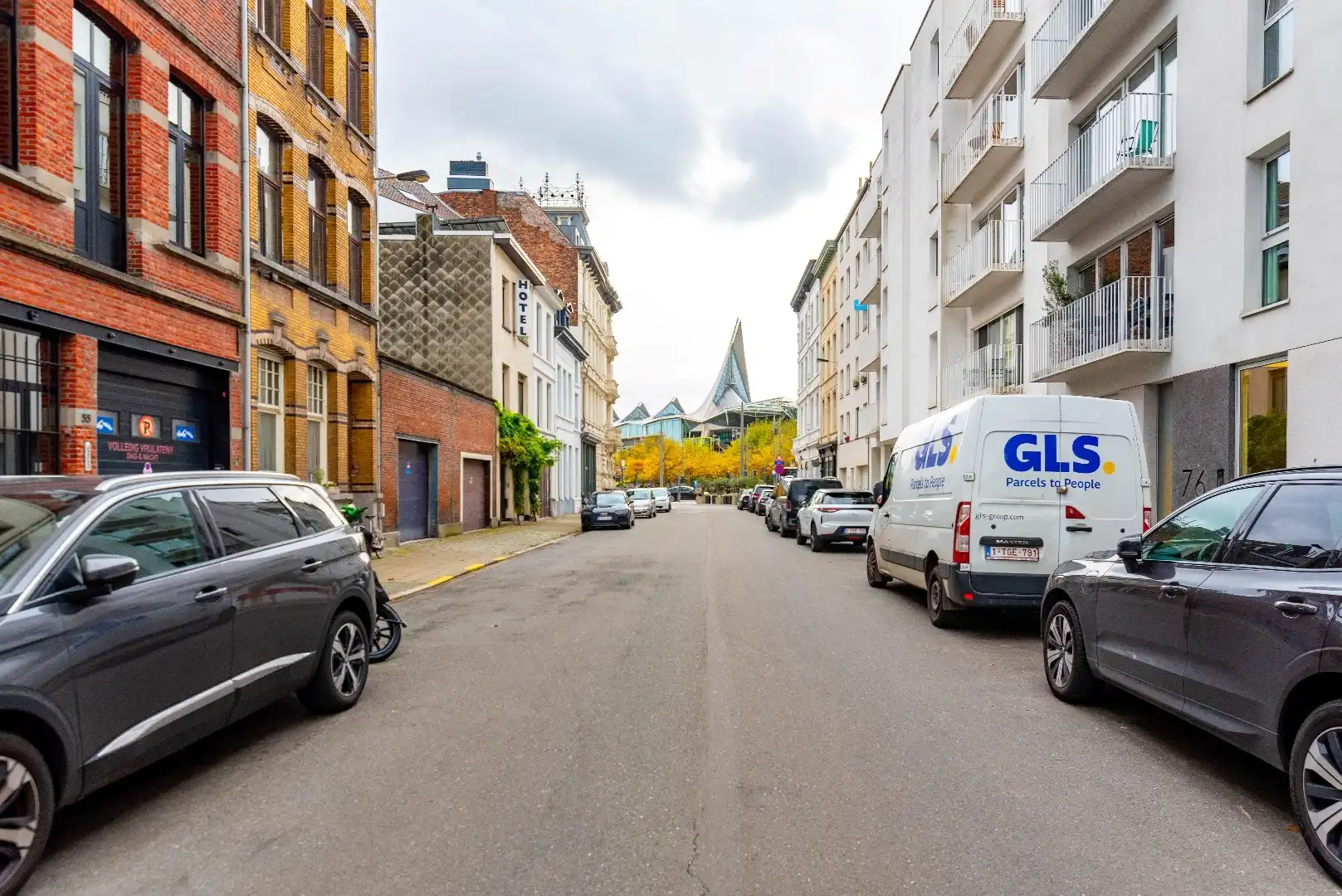 Ruim appartement met 3 slk en terras aan het nieuwe Zuidpark!  foto 24