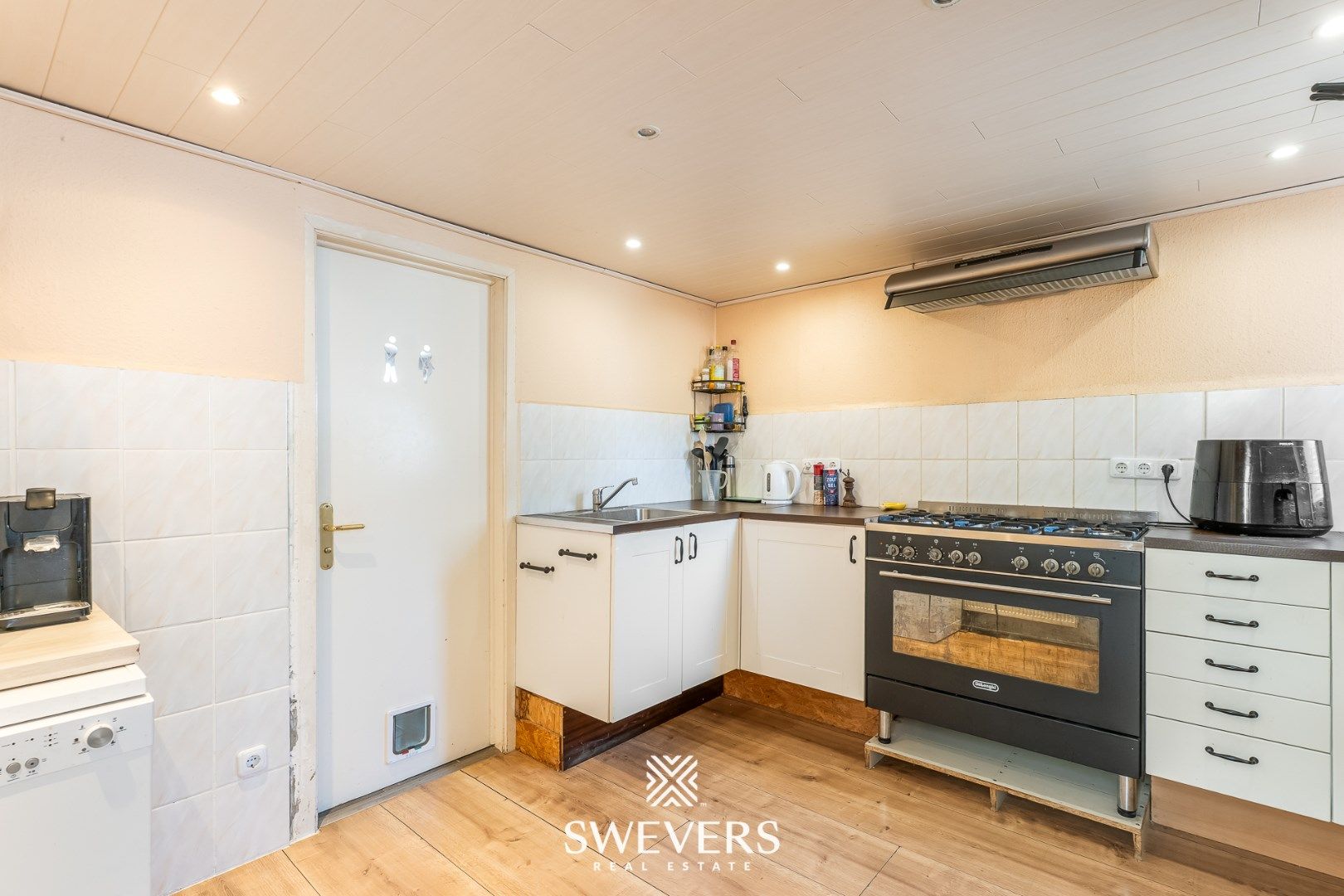 Deels te renoveren woning op 11a 56ca te Helchteren foto 11