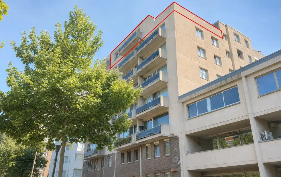 Hoofdfoto van de publicatie: DAKAPPARTEMENT MET MOOI EN RUIM TERRAS