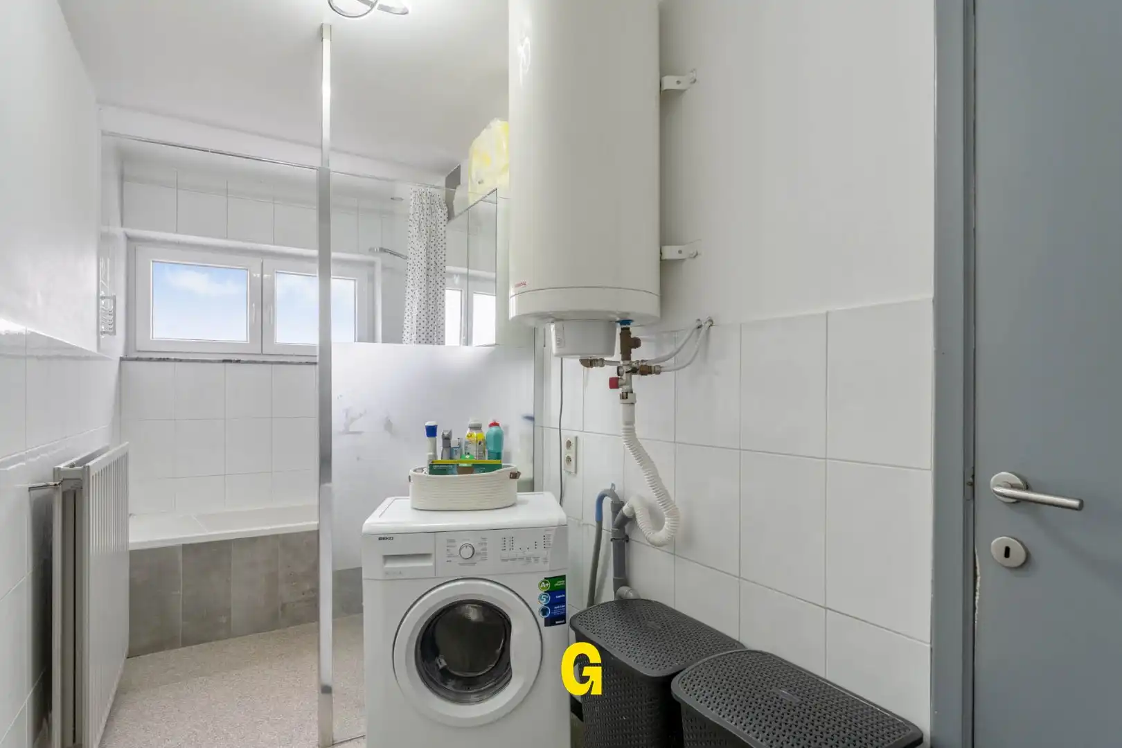 Netjes gerenoveerd twee slaapkamer appartement met terras en 2 standplaatsen in een kleinschalige residentie te Rijkhoven foto 16