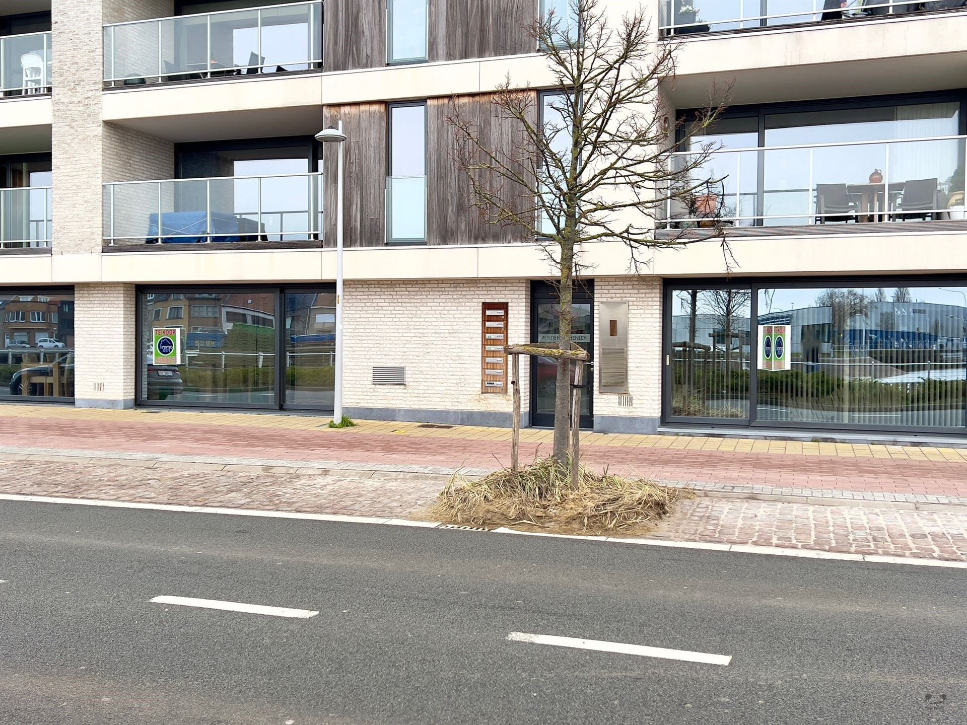 Ruim 2 slaapkamer appartement te Bredene foto 13