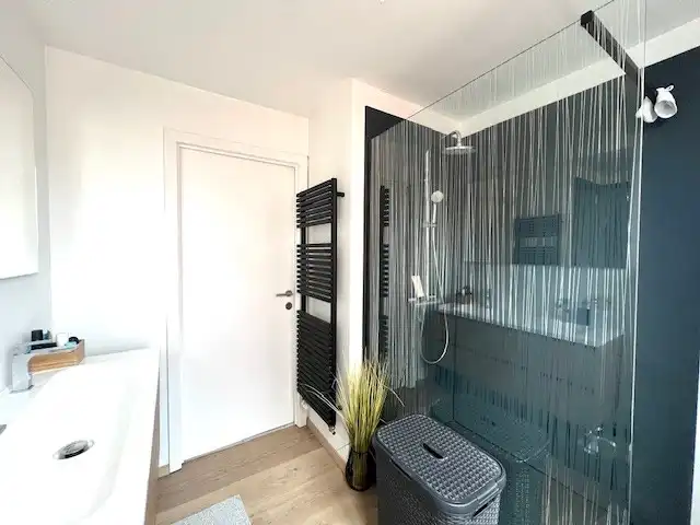 INSTAPKLAAR EN COMFORTABEL APPARTEMENT MET 2 SLAAPKAMERS foto 11