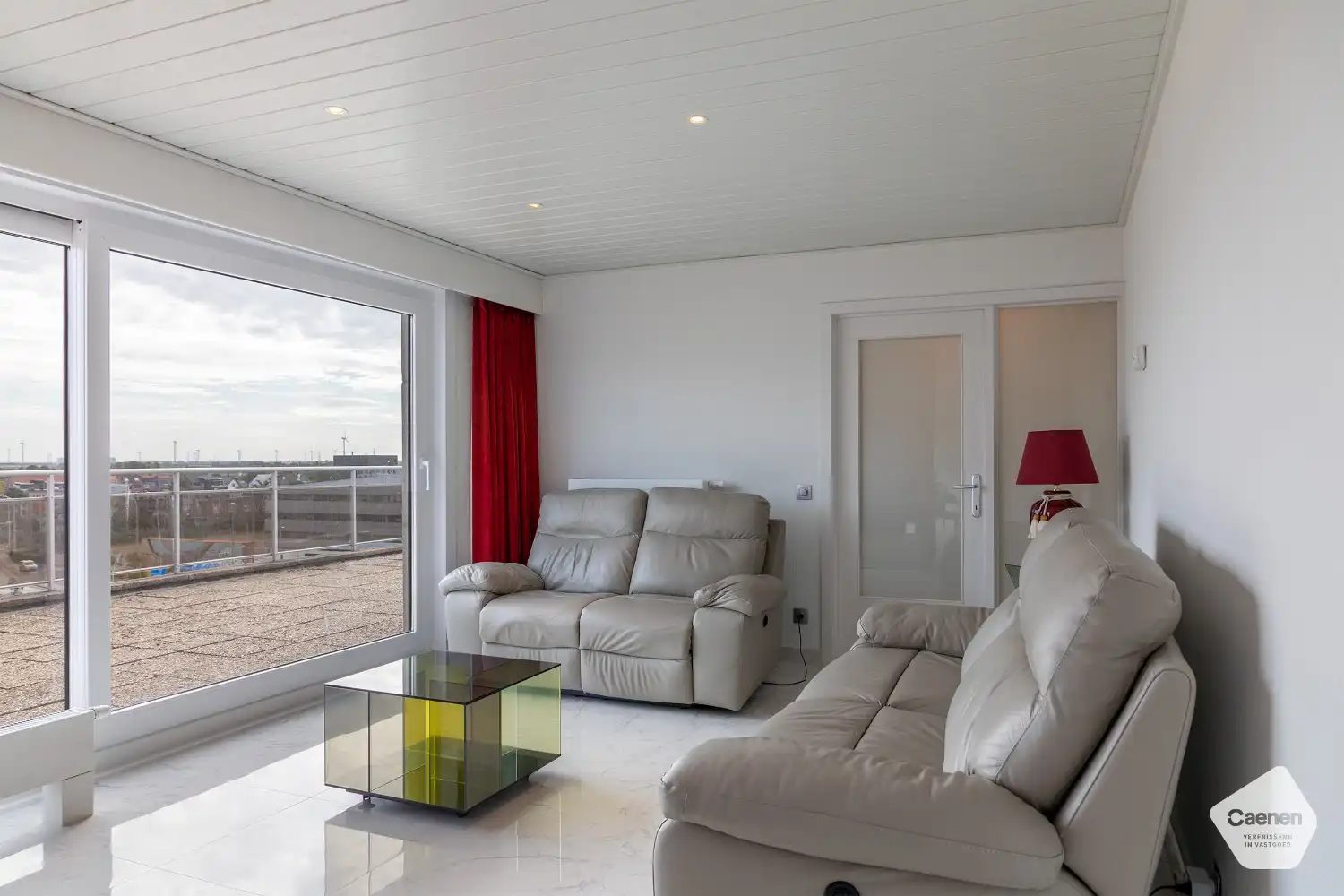 Penthouse met 2 slaapkamers te koop in het hartje van Blankenberge! foto 3