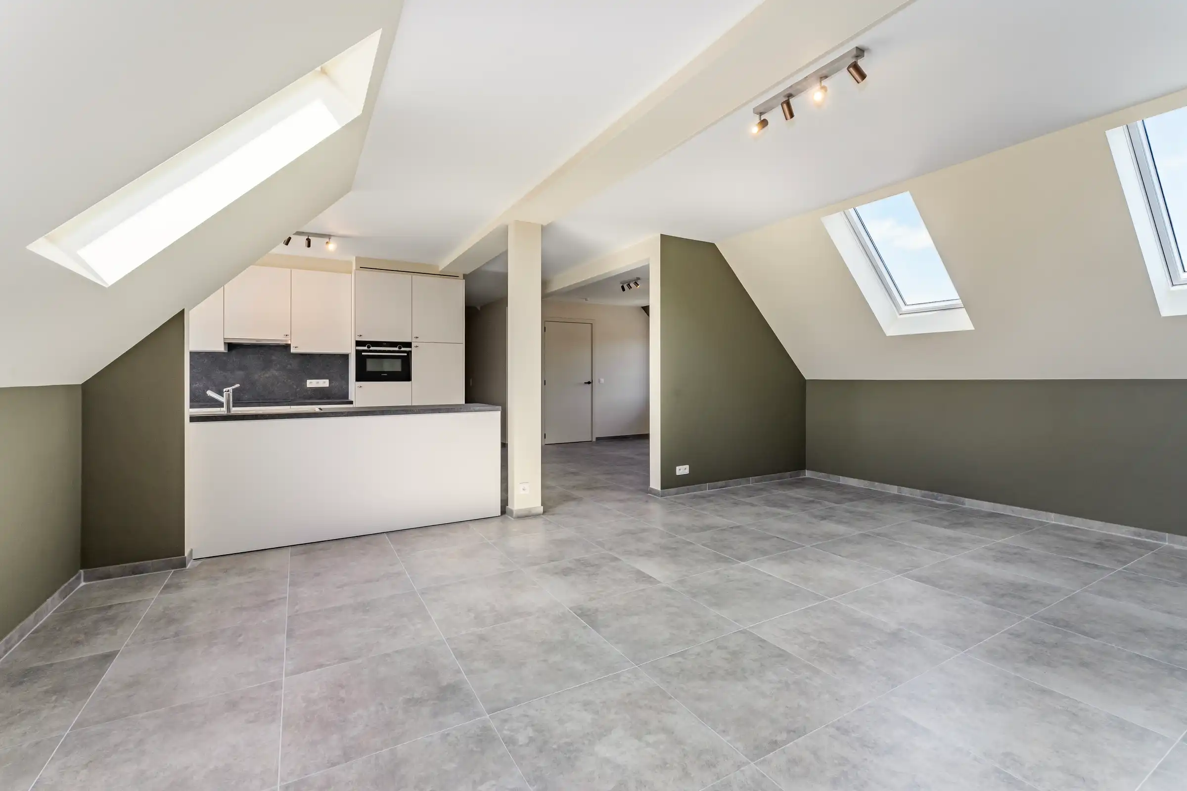 Ruim duplex villa-appartement met terras foto 13