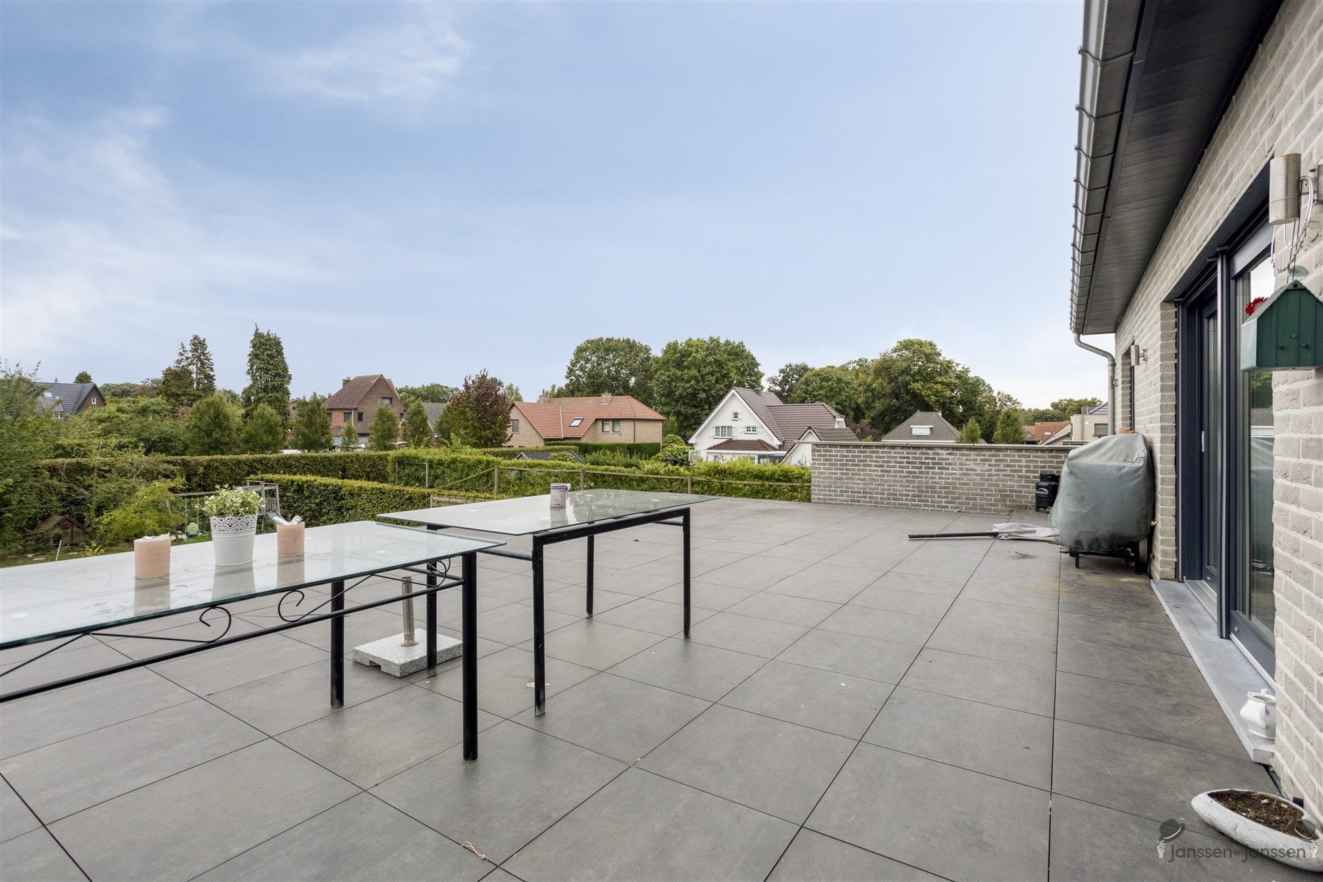 Uitzonderlijk triplex appartement van 251 m² met 5 (mogelijkheid tot 6) slaapkamers en groot terras te Leopoldsburg foto 17