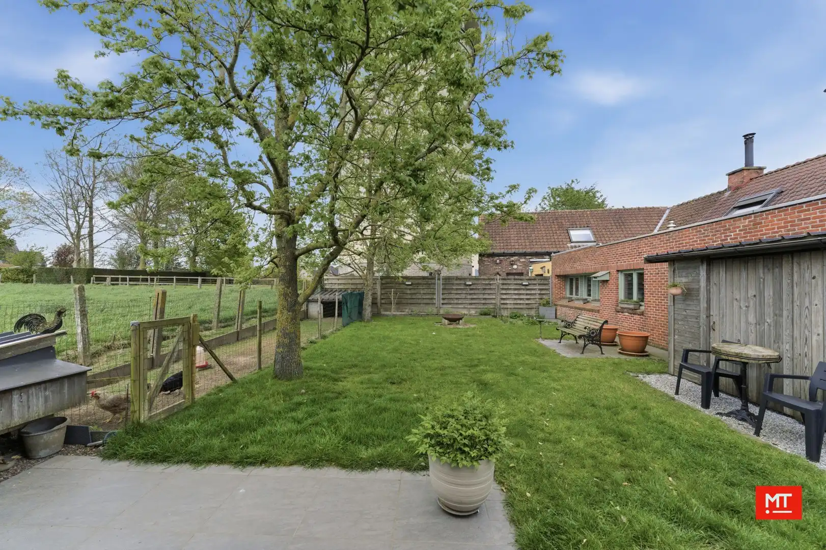 Charmante halfopen woning op een landelijke locatie in Gullegem foto 22