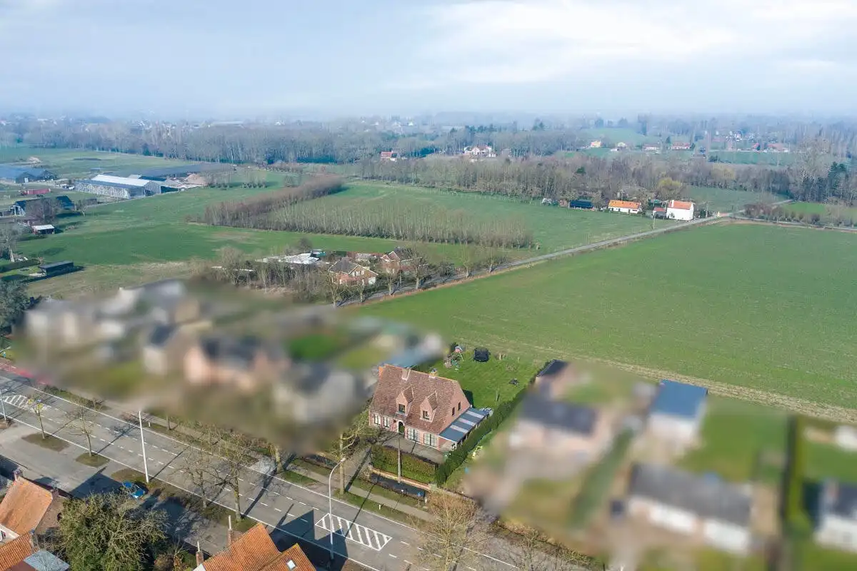 Ruim huis met 5 slaapkamers en 1.100m² grond te Sijsele foto 26