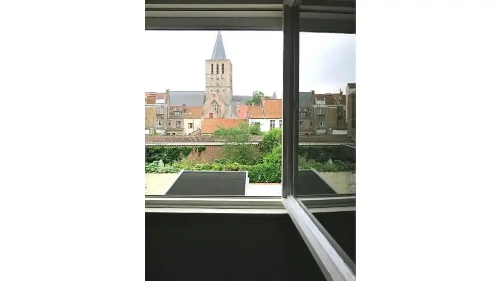 Comfortabele 2-slaapkamerwoning met Terras te koop in Brugge foto 12