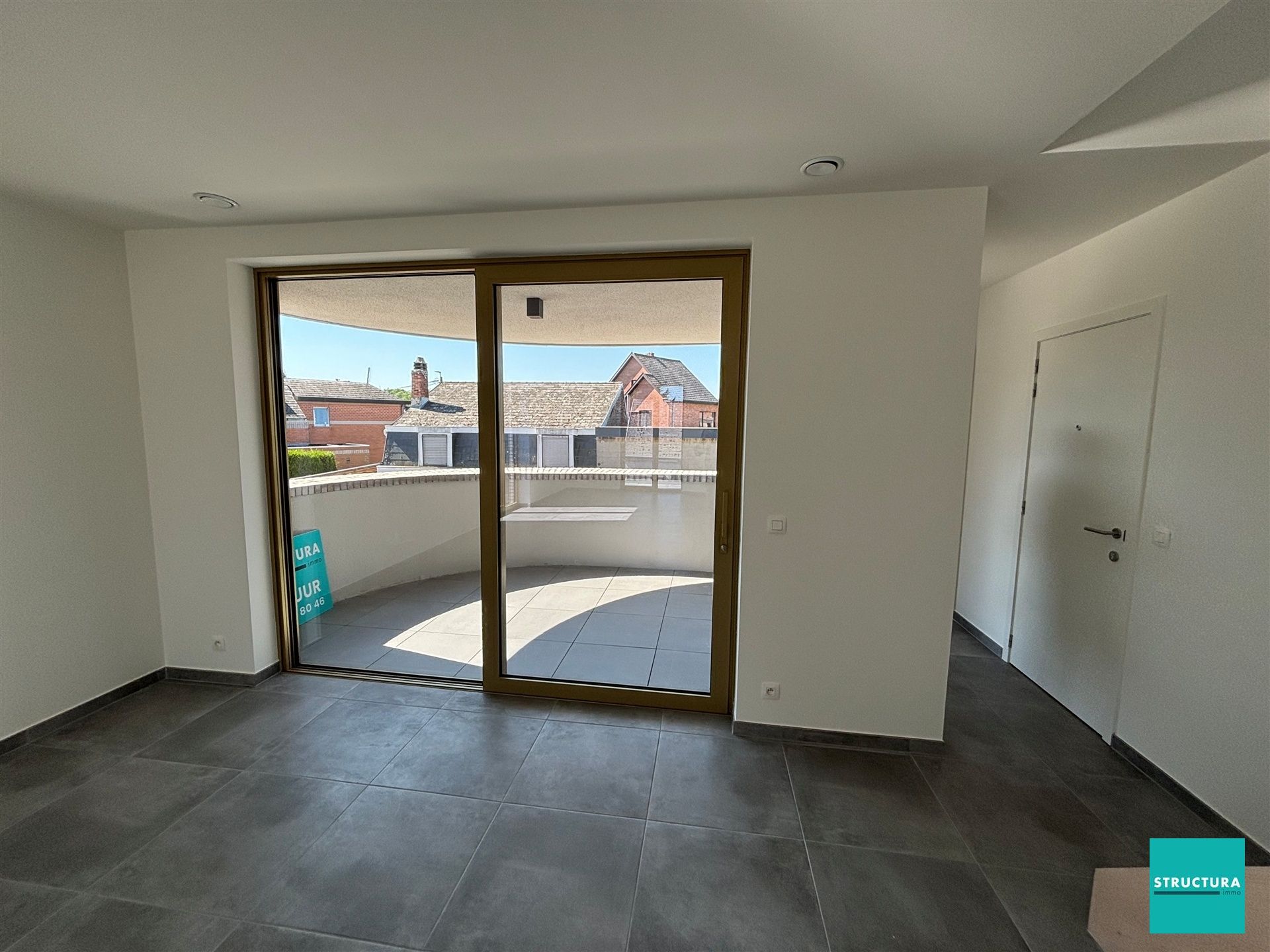 Appartement met 2 kamers en 2 terrassen foto 6