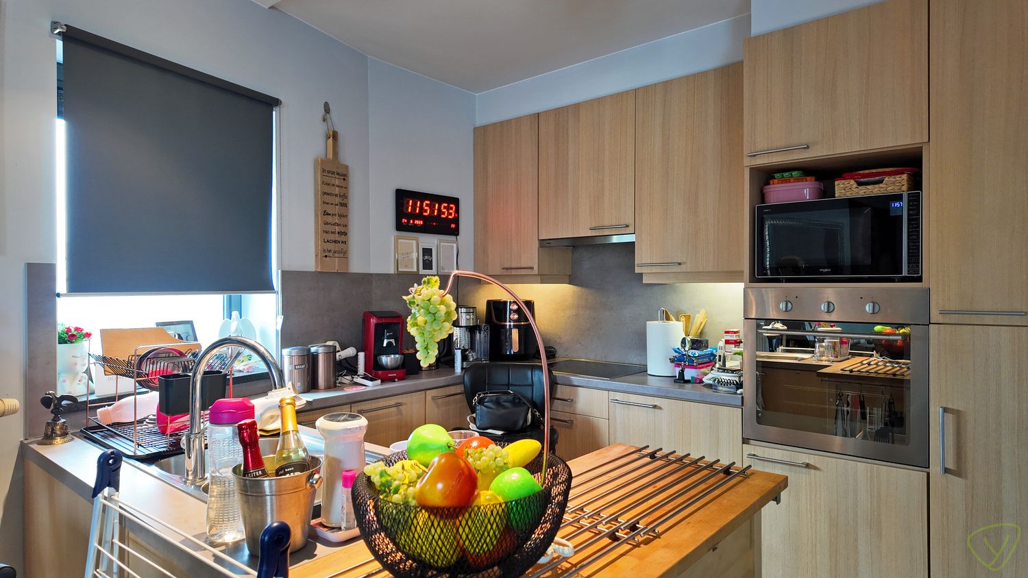 Ruim appartement gelegen in het centrum van Eeklo! foto 7
