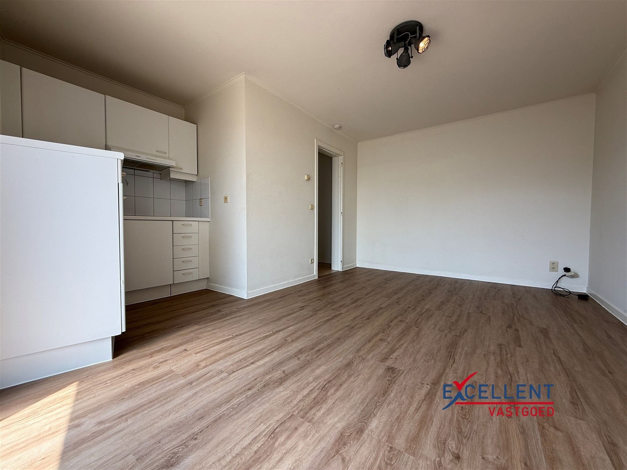 Studio te huur in centrum Olsene foto {{pictureIndex}}