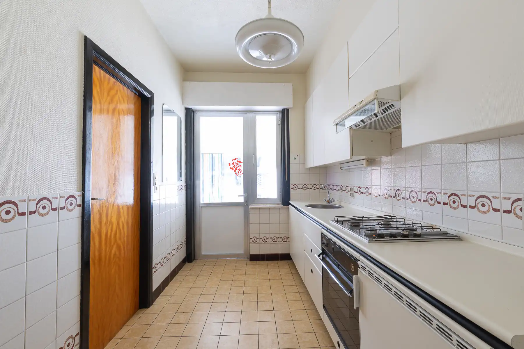 Gezinswoning met karakter en toekomstmogelijkheden foto 10