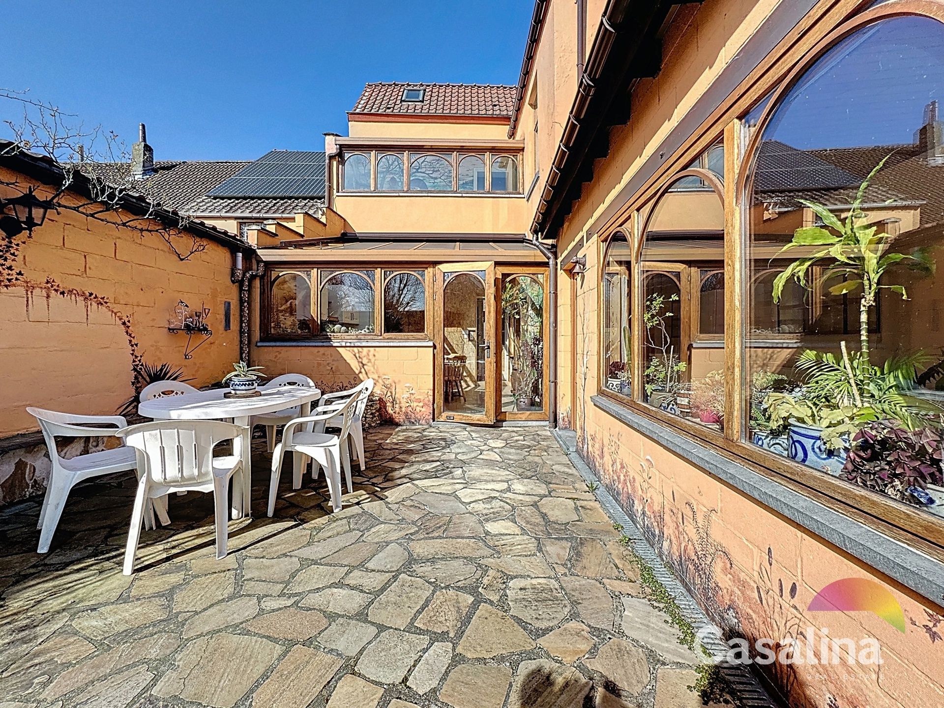 Woning met tuin, garage en atelier - Veel potentieel foto 13