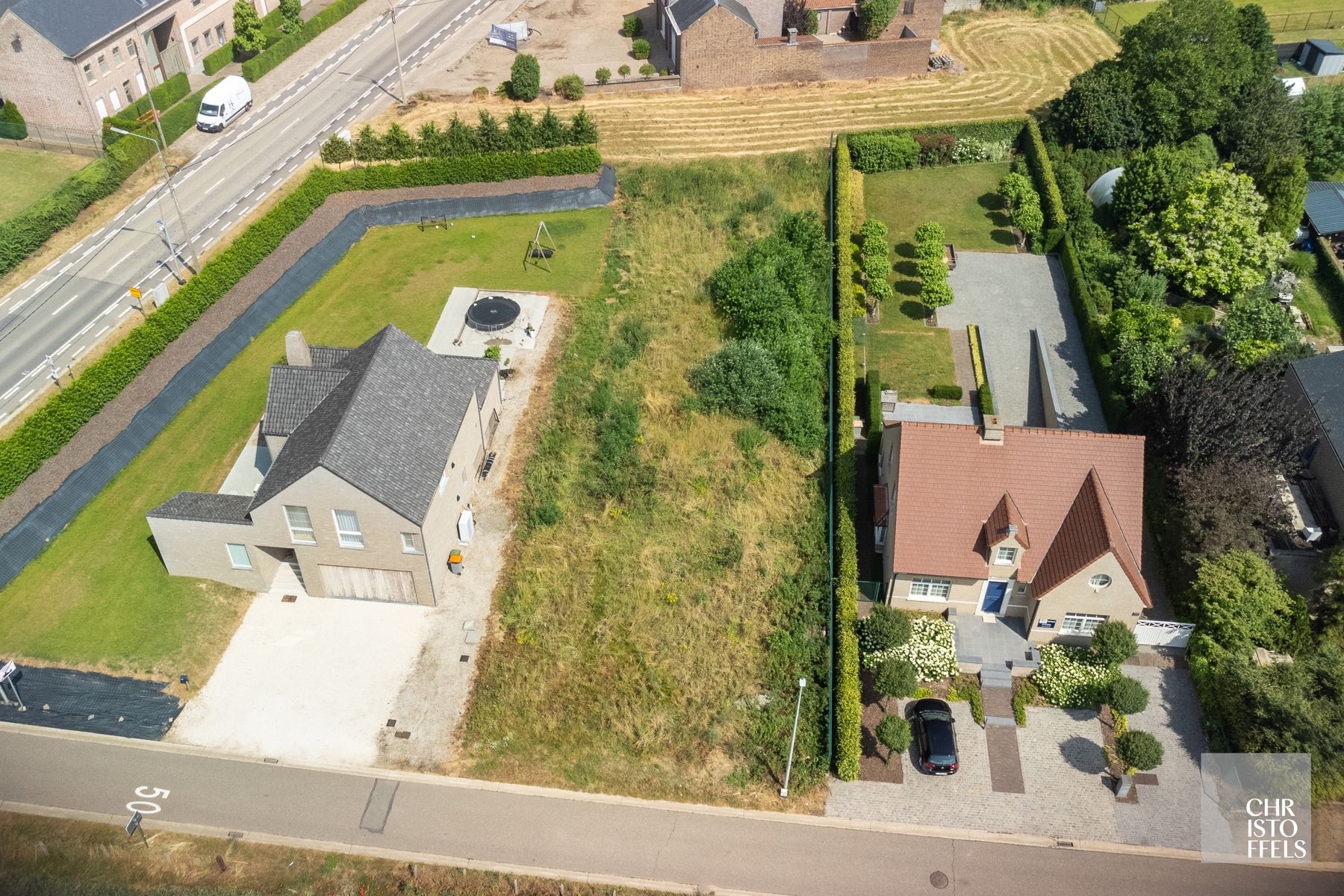 Bouwgrond voor open bebouwing op een perceel van 1.045m²!  foto 9