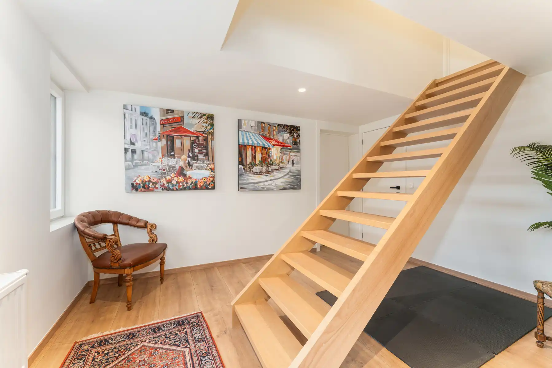 Charmante gerenoveerde woning met 3 slpk en 2 garages  foto 21