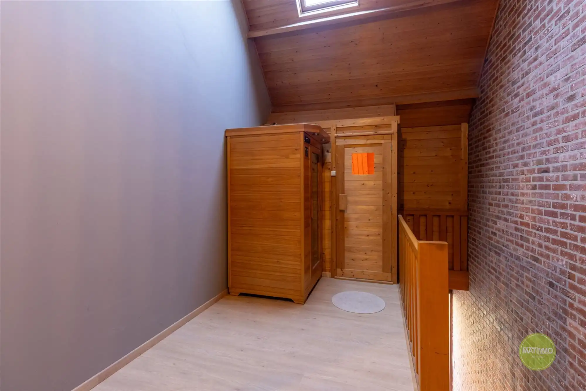 Uniek handelshuis met ruime woonst op toplocatie in Mol  foto 29