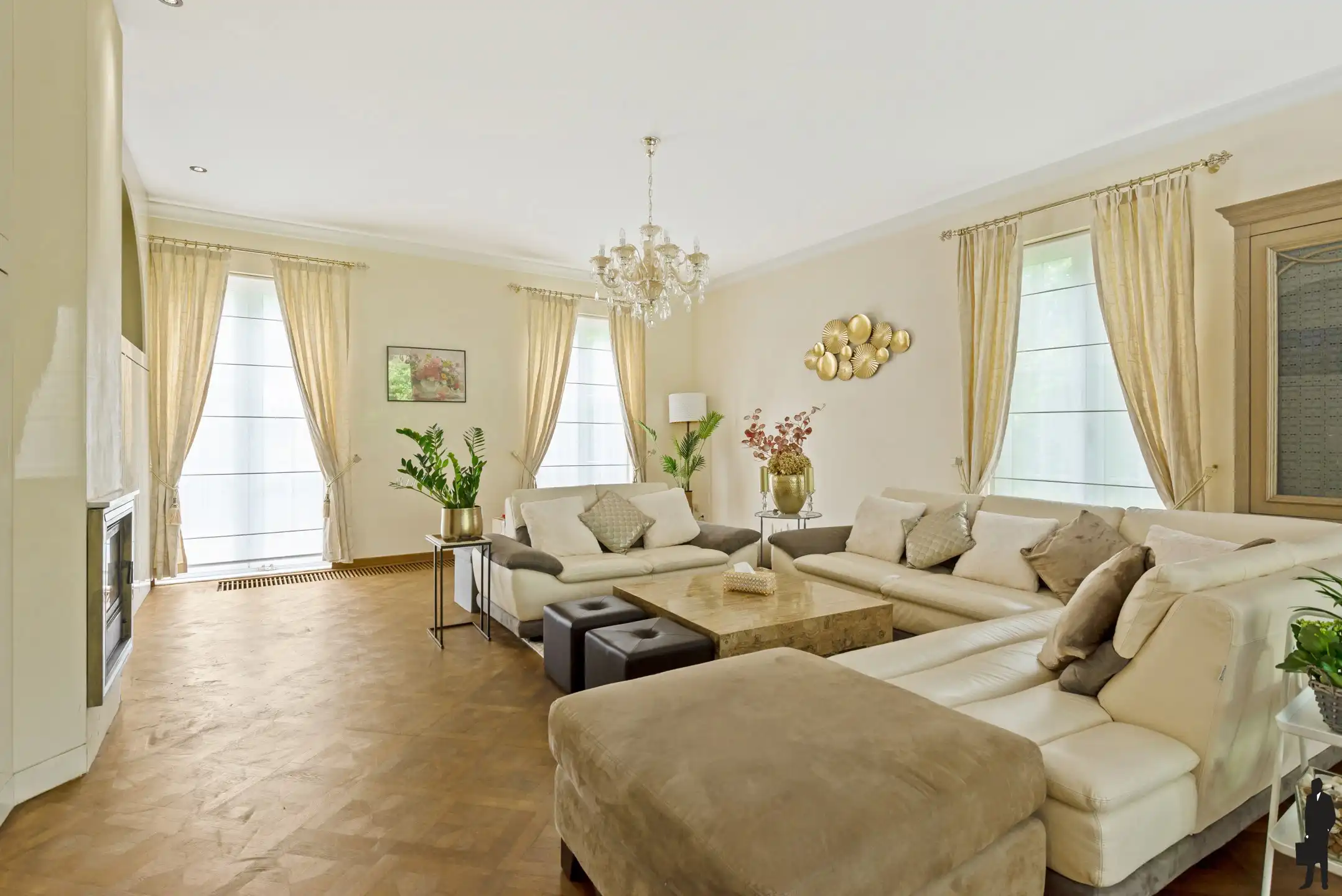 Top gelegen villa met binnenzwembad! foto 4