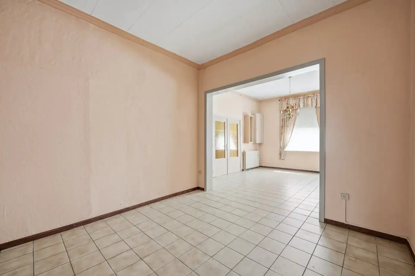 Te renoveren rijwoning in Attenhoven met tuin, garage en 3 slaapkamers foto 9