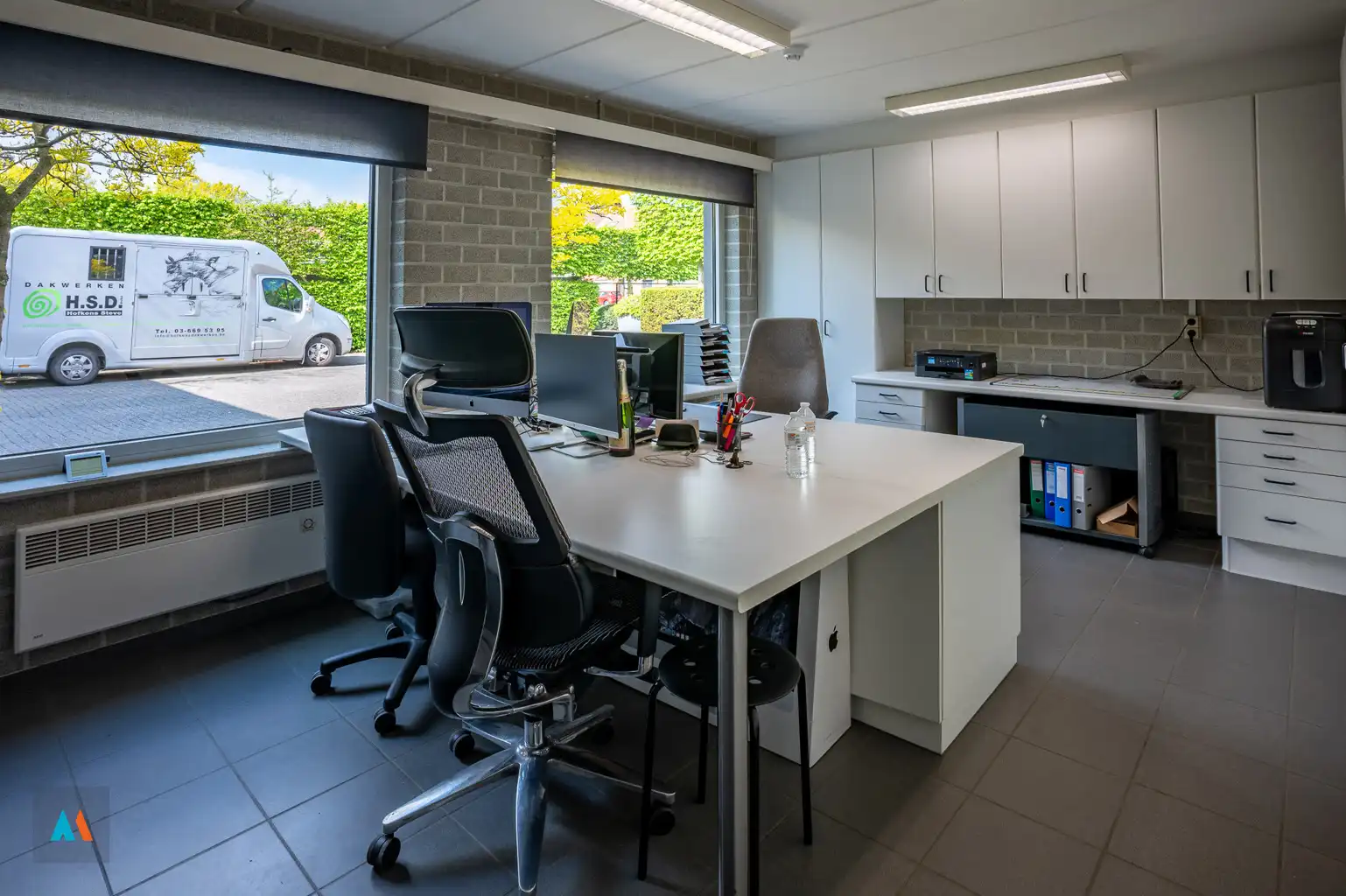 Kantoorruimte met parkeergelegenheid foto 5