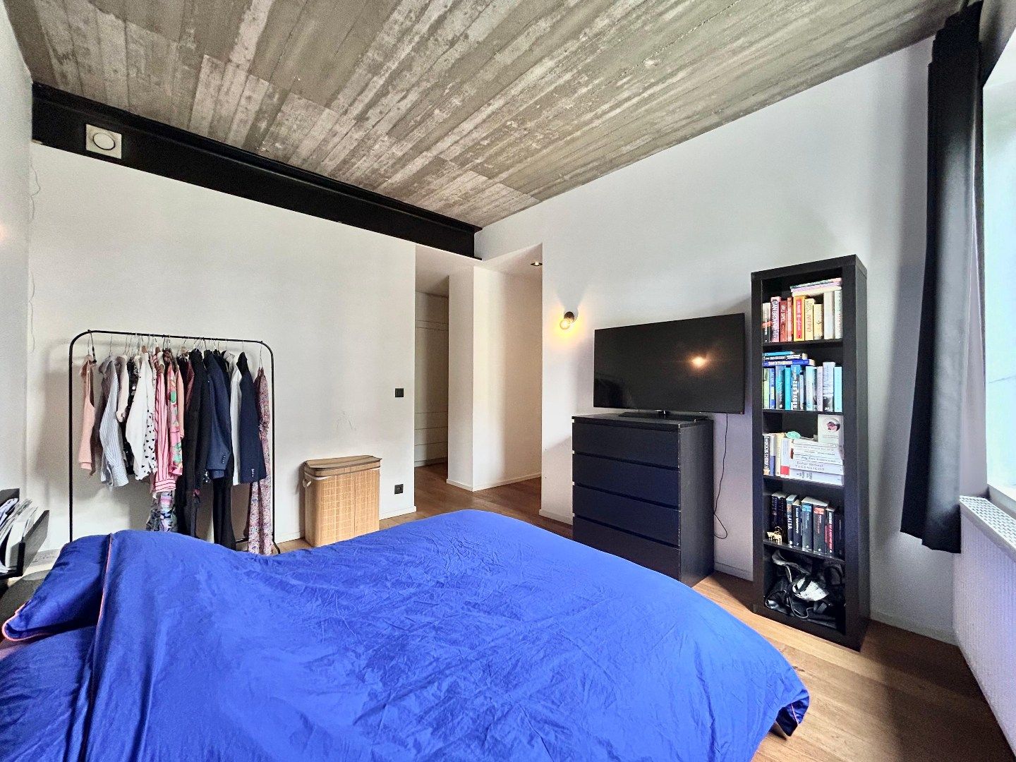 Een unieke woonst op gegeerde locatie met 4 slpk en 2 badk foto 21