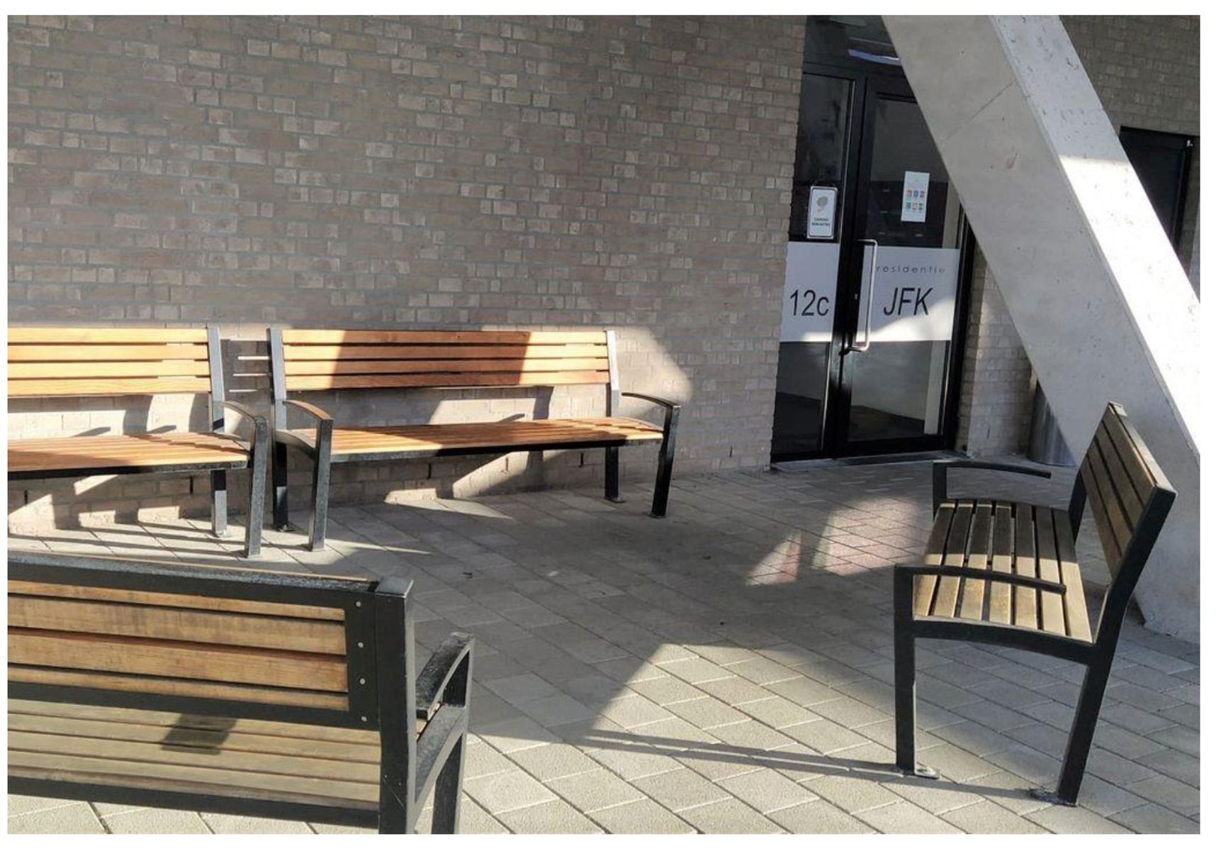 TE KOOP: Zeer mooie Serviceflat 2 SLAAPKAMERS en terras! foto 14