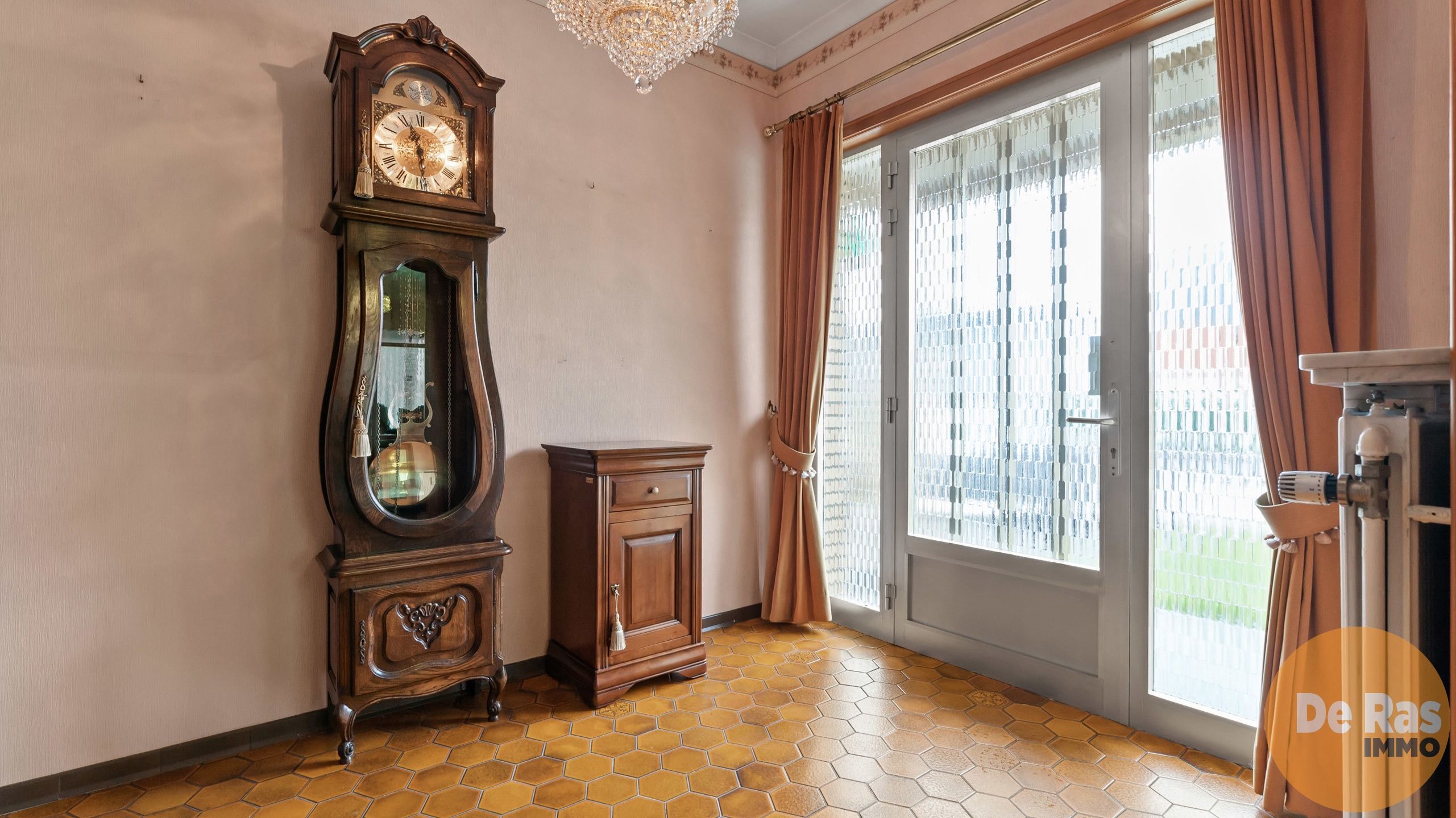 SINT-TRUIDEN - Op te frissen eengezinswoning foto 8