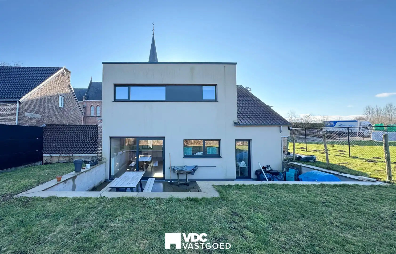 Charmante gerenoveerde woning met tuin in Klein-Gelmen (Heers) foto 20