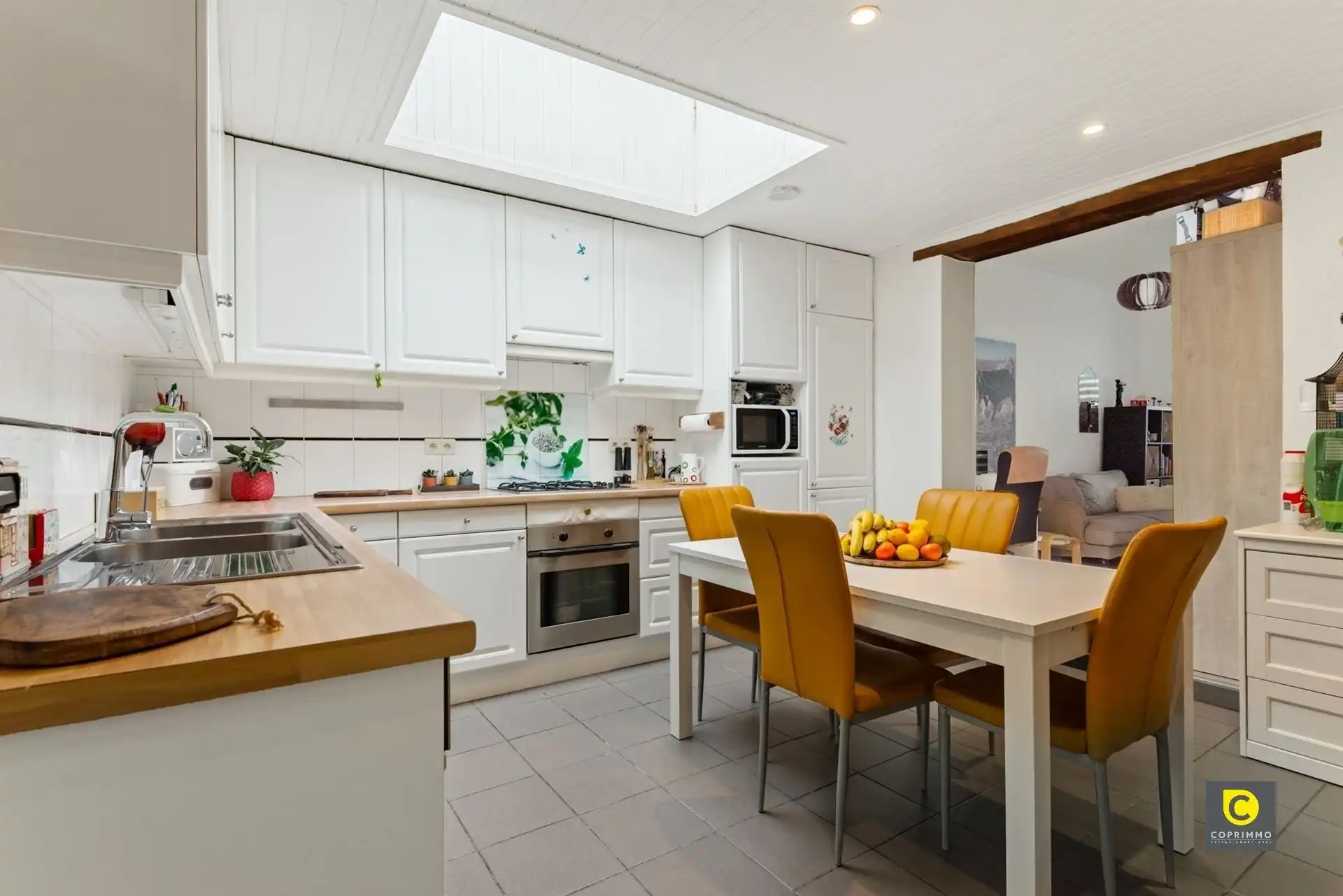 Charmante woning met 2à4 slpk & ZW-tuin! foto 2