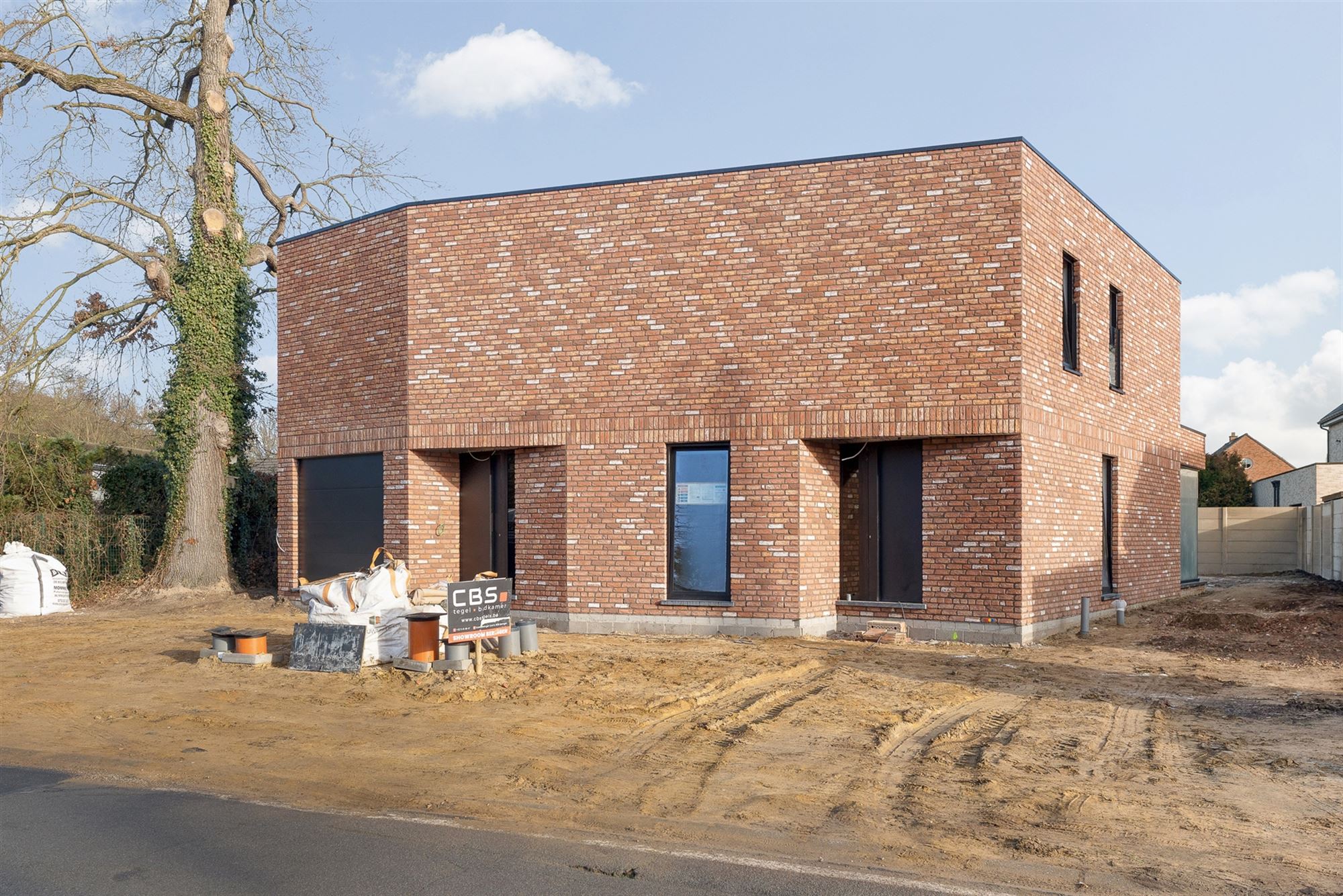 VOLLEDIG AFGEWERKTE NIEUWBOUWWONING OP CENTRALE LIGGING TE BERINGEN foto 14
