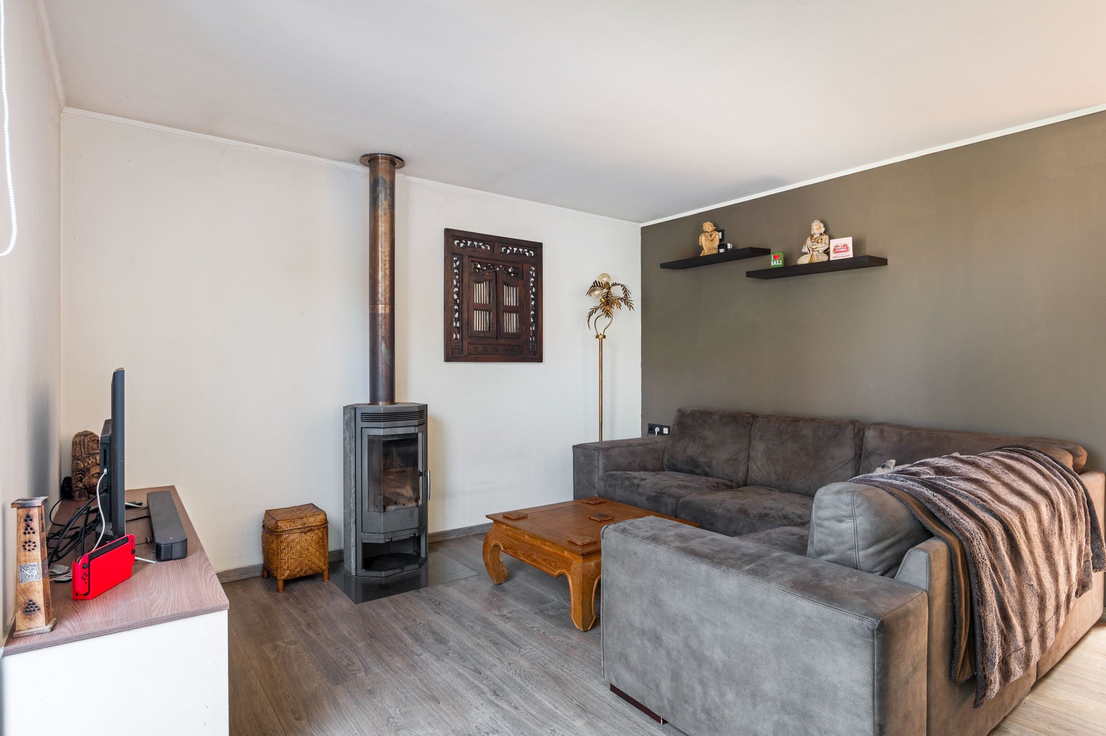 Instapklare woning met leuke tuin en grote garage nabij centrum Kapellen! foto 9