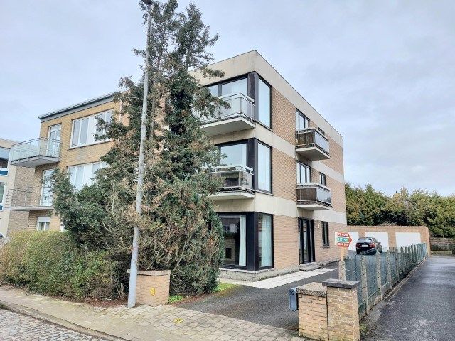 Garage te huur Hans Memlinglaan 16 - box/4 - 8200 Brugge