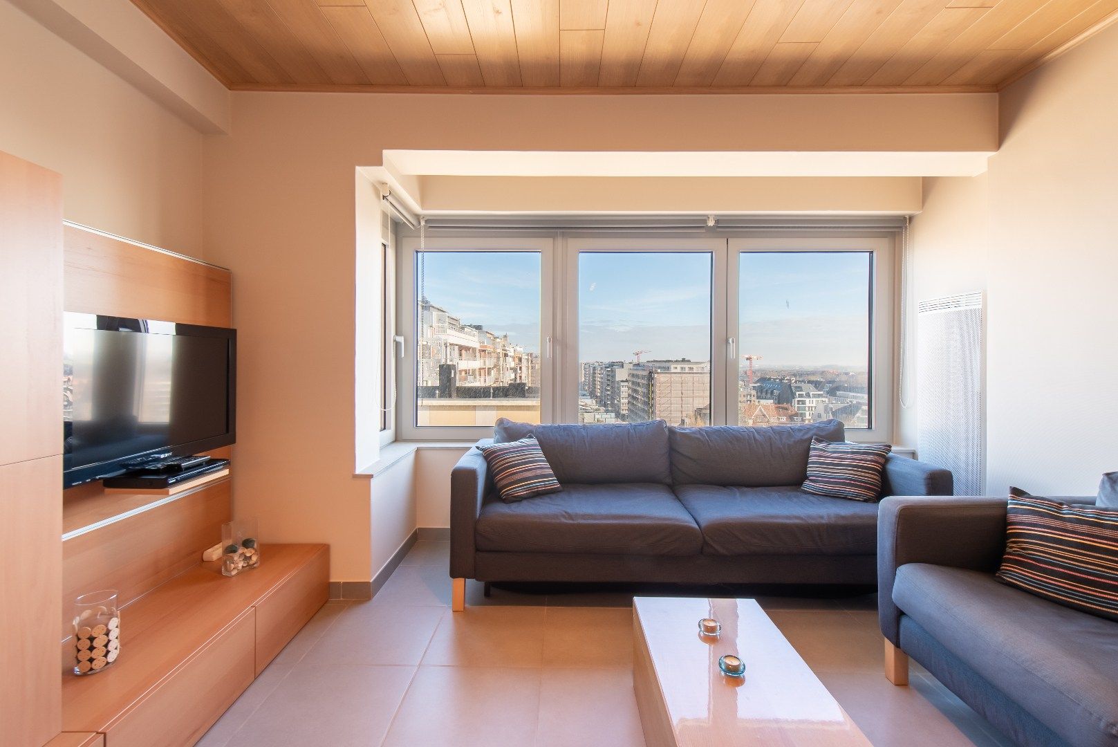 Prachtig afgewerkt appartement met zijdelings zicht op zee! foto 4