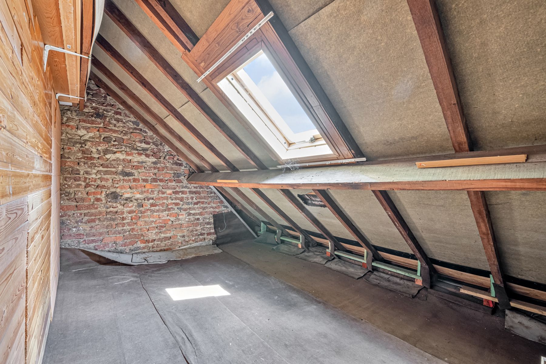 Te renoveren woning met stadstuin & 3slpks foto 20
