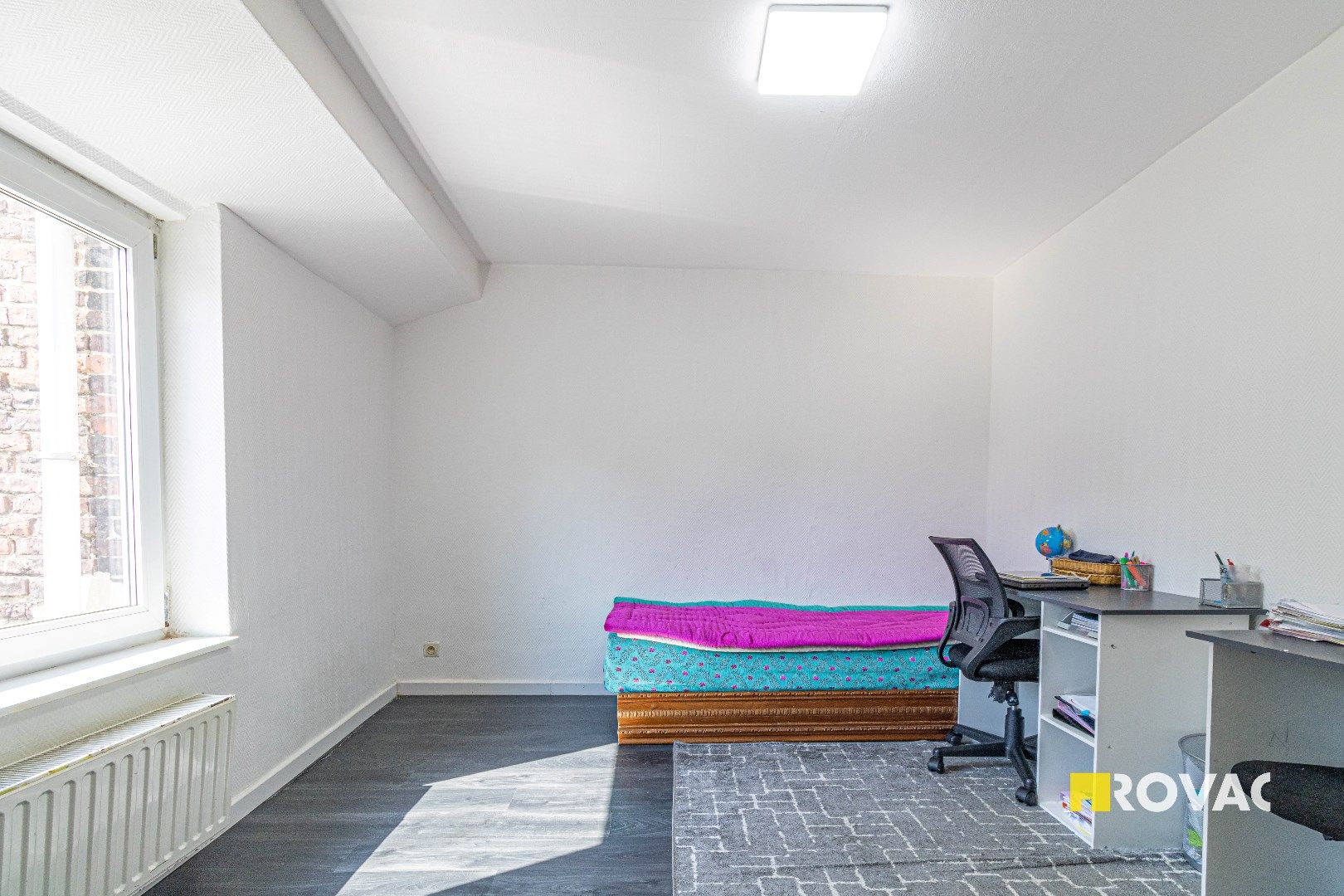 Ruime woning met 3 slaapkamers en dakterras in centrum Roeselare foto 18