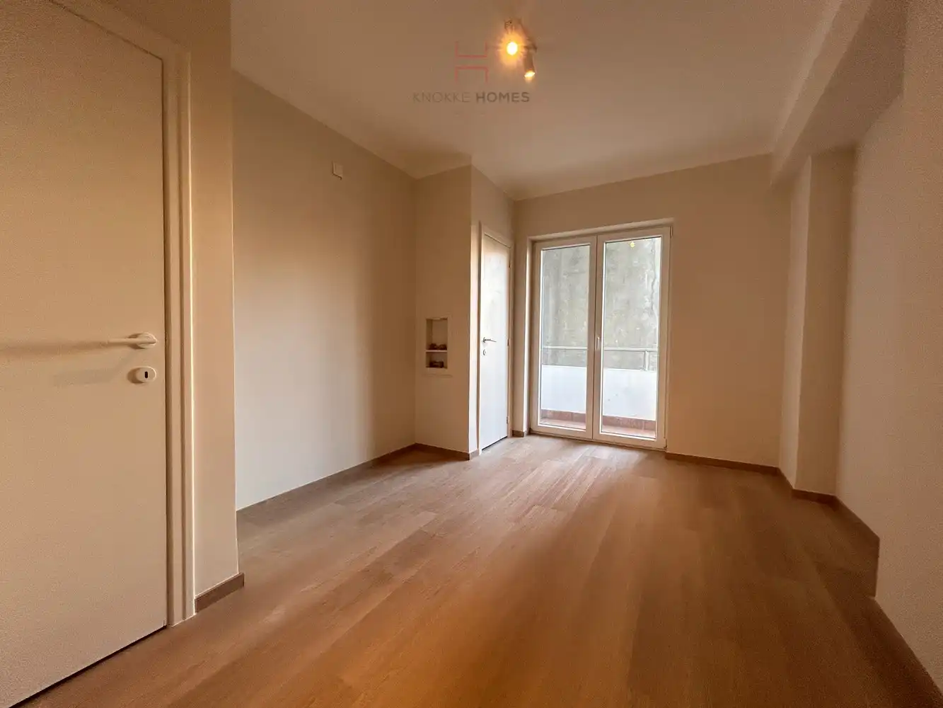 Ruim vakantie-appartement met zijdelings zeezicht aan het Albertstrand foto 9