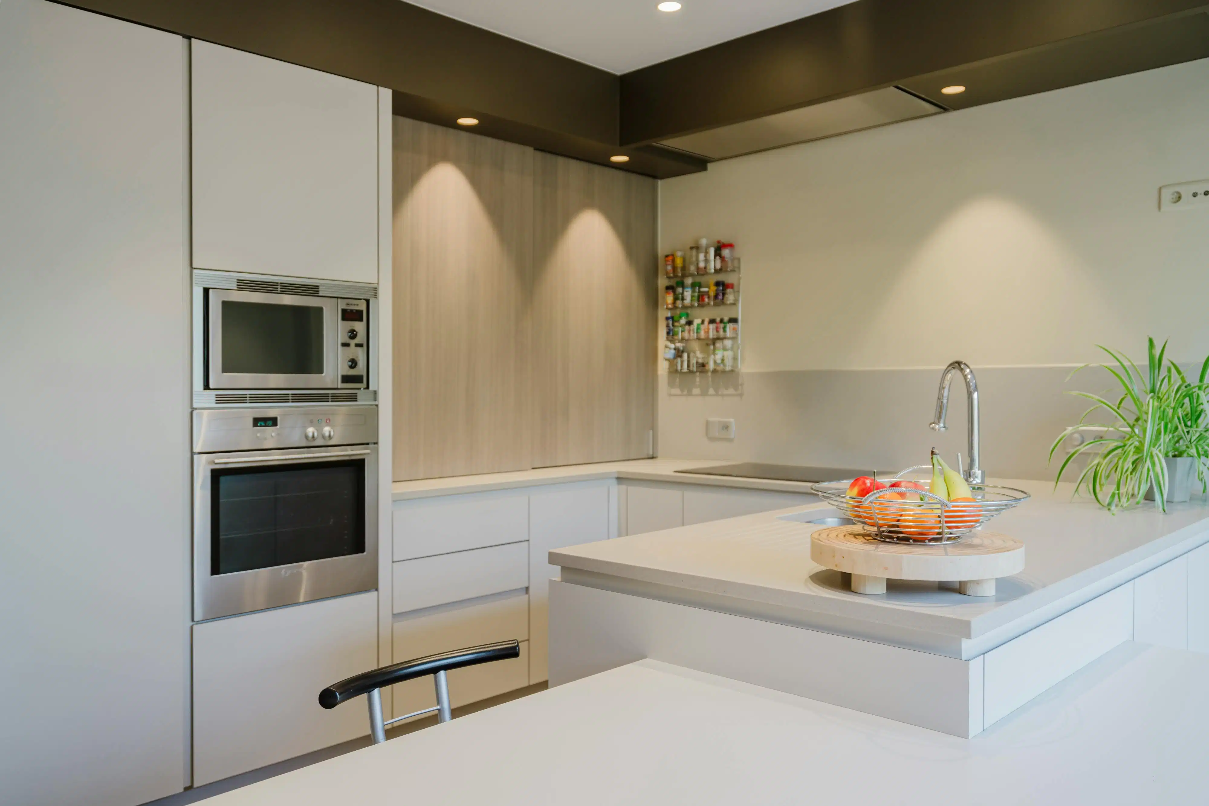 Instapklare, rustig gelegen villa met 4 slaapkamers in Wevelgem! foto 5