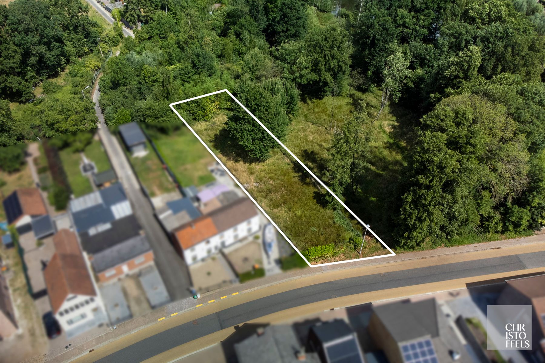Open bebouwing mogelijk op perceel van 742 m²! foto 4