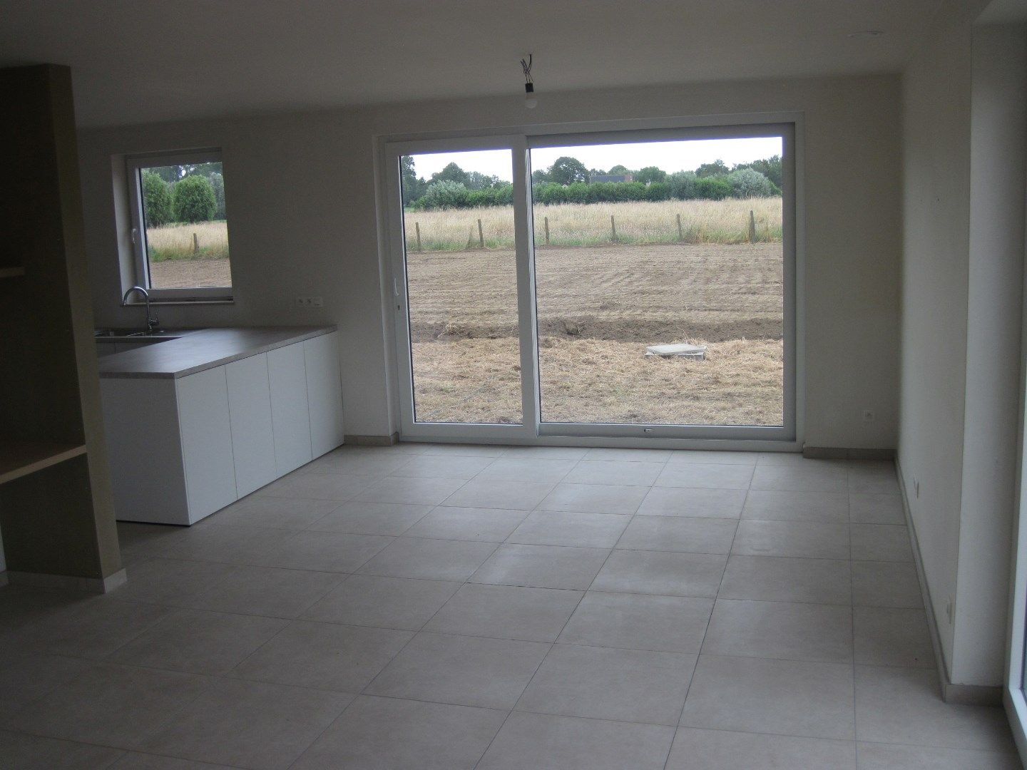 Eigentijdse nieuwbouwwoning foto 4