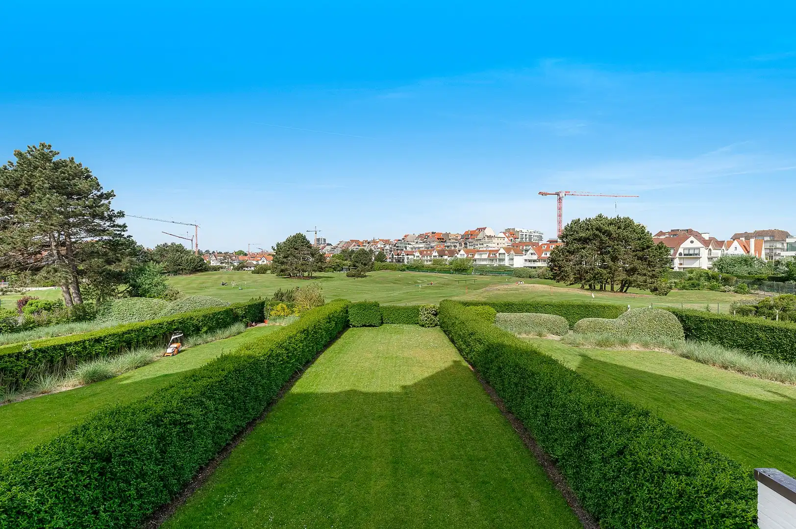 Exclusief appartement met open zicht op de Approach Golf in het hart van het Zoute. foto 2