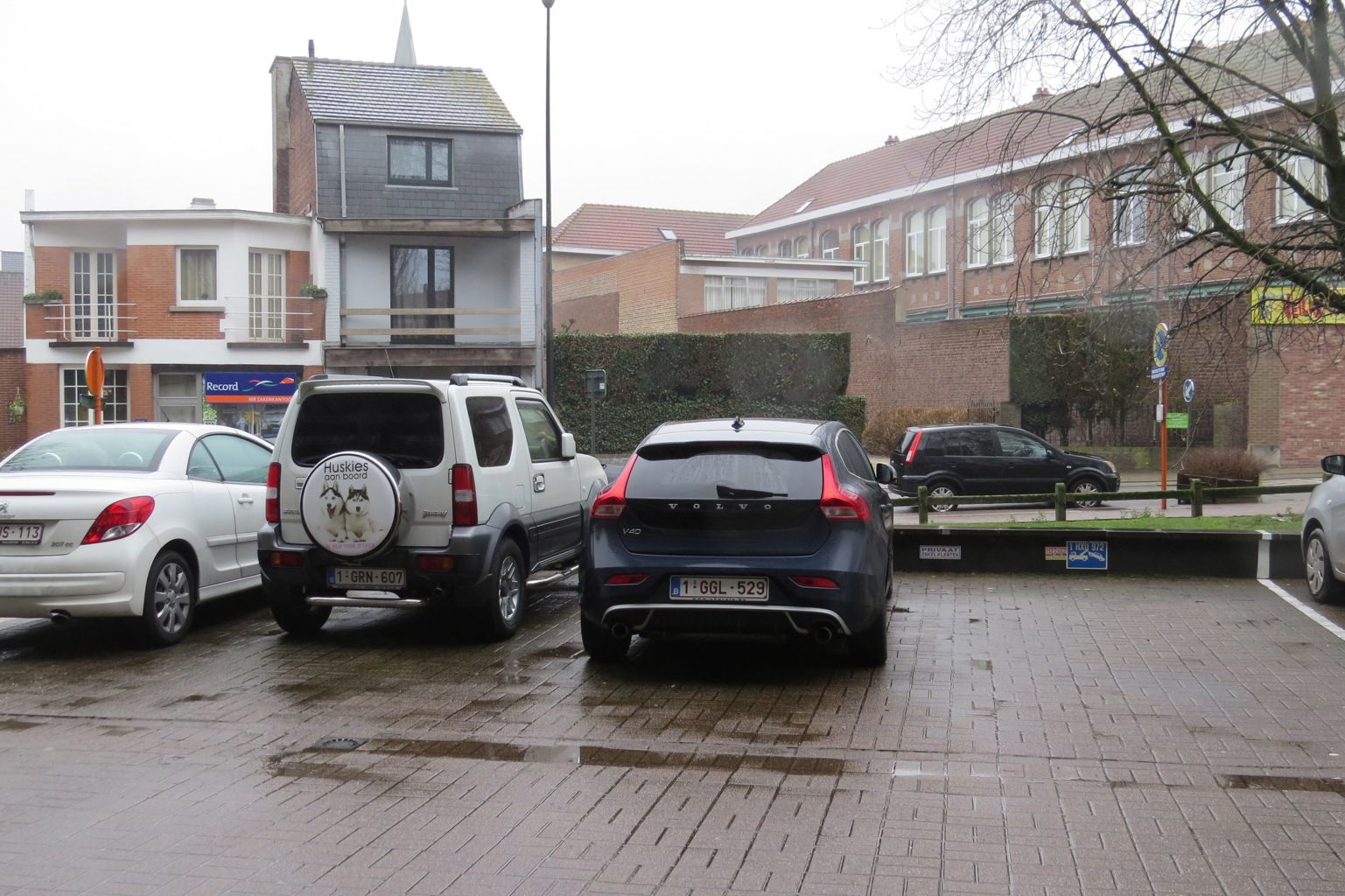 immo DAVID stelt voor: handelspand + garagebox + 4 staanpl. foto 8