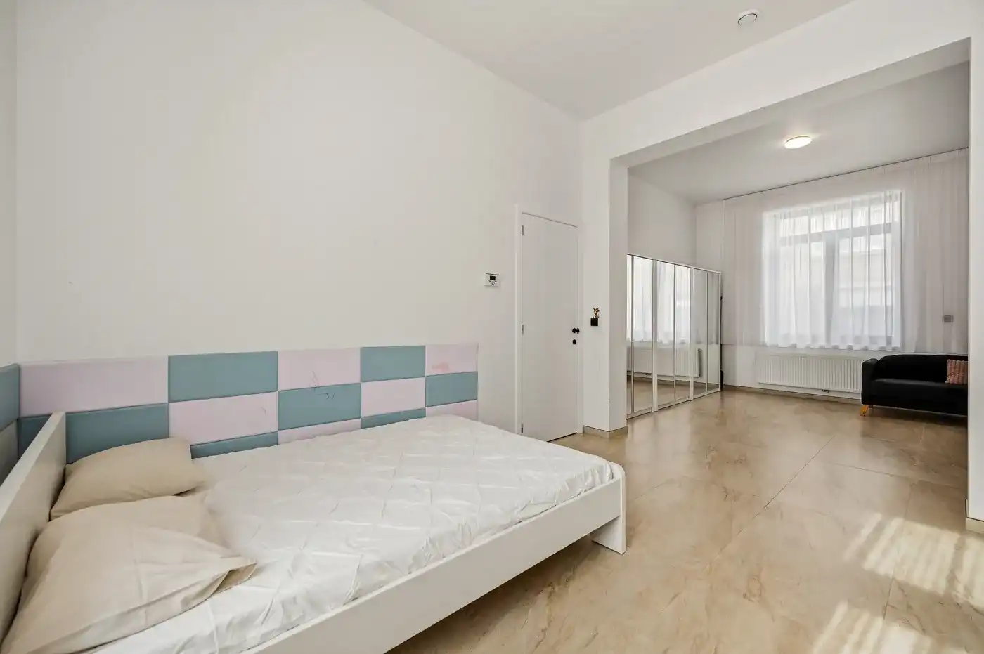 Modern gerenoveerde halfopen woning met 5 slaapkamers, tuin en garage in Tienen foto 11